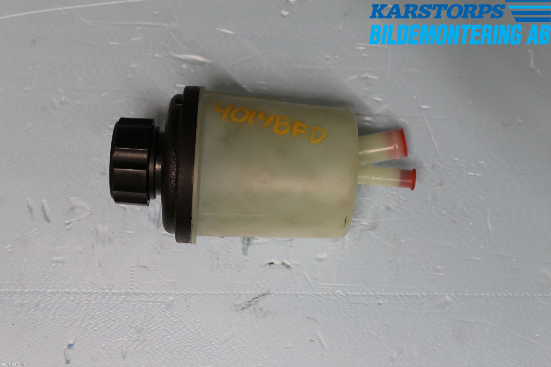 Volvo XC60 14-17 Styrservooljebehållare