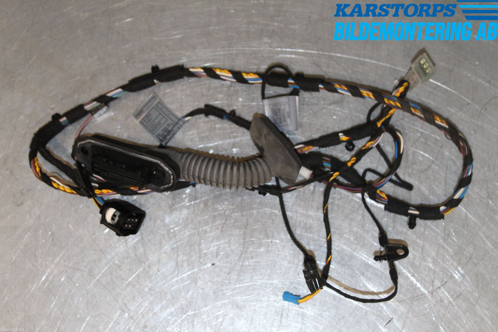 BMW 3 E90/91 SED/TOU 05-12 Kabelhärva