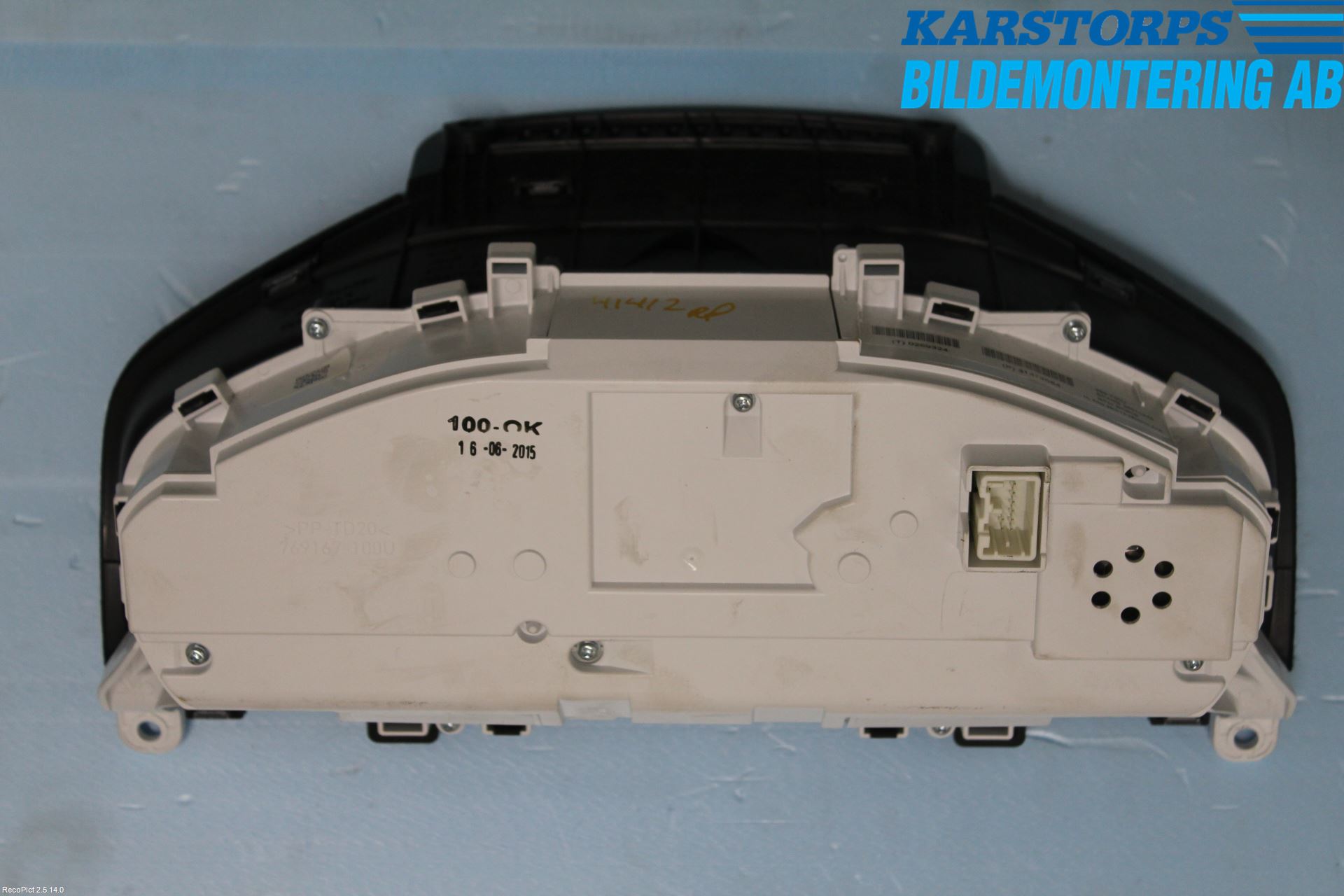 Volvo XC70 14-16 Instrument Komb