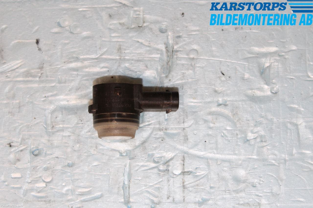 Mercedes-Benz MB C-KLASS (W205) 14-21 Parkeringshjälp Backsensor
