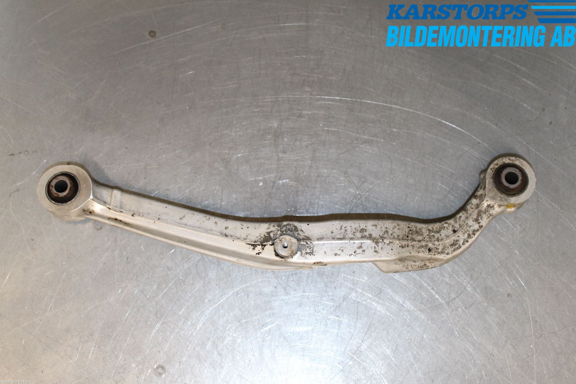 Nissan QASHQAI   07-10 Bärarm Bak Övre Vänster