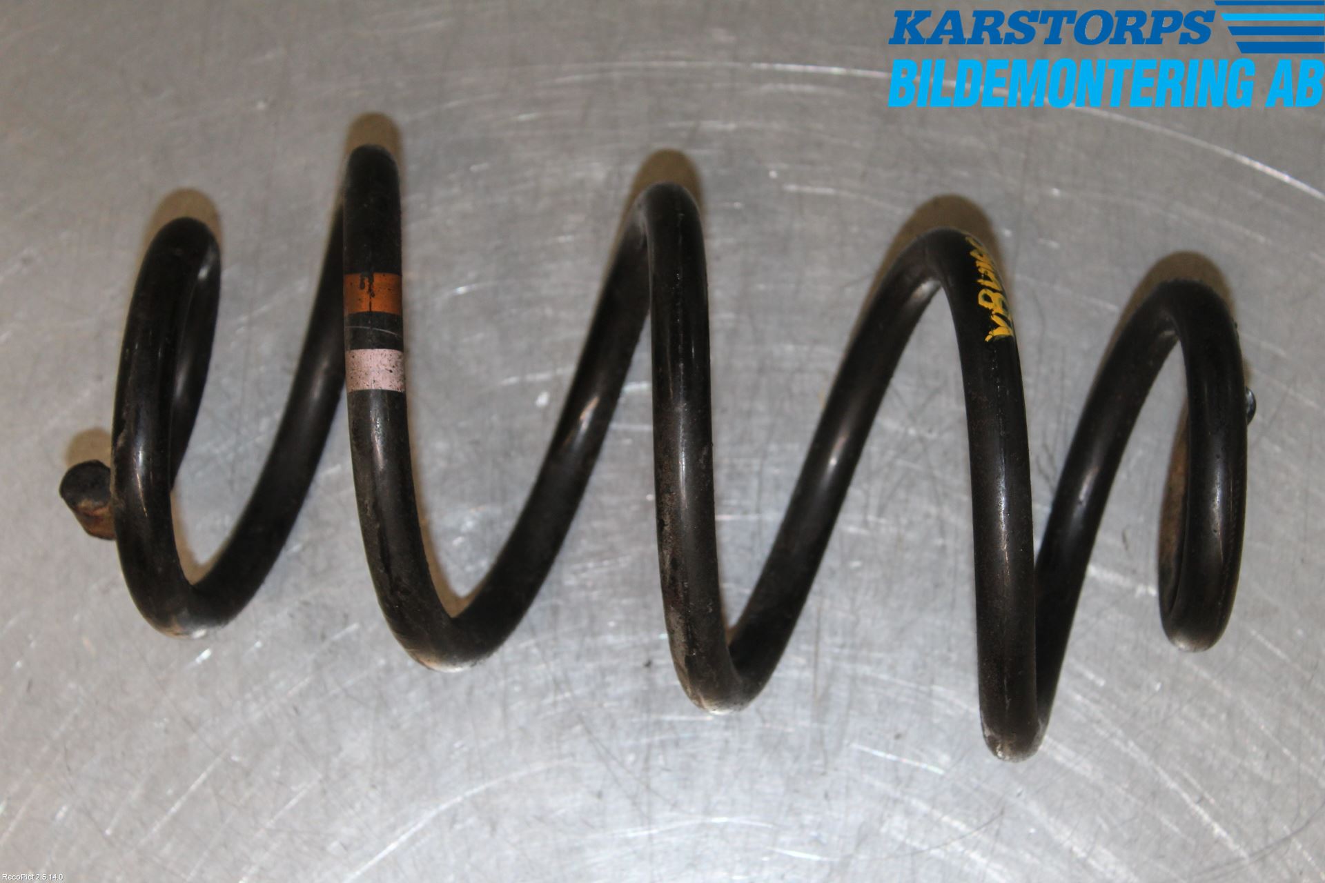 Nissan QASHQAI   07-10 Fjäder Bak