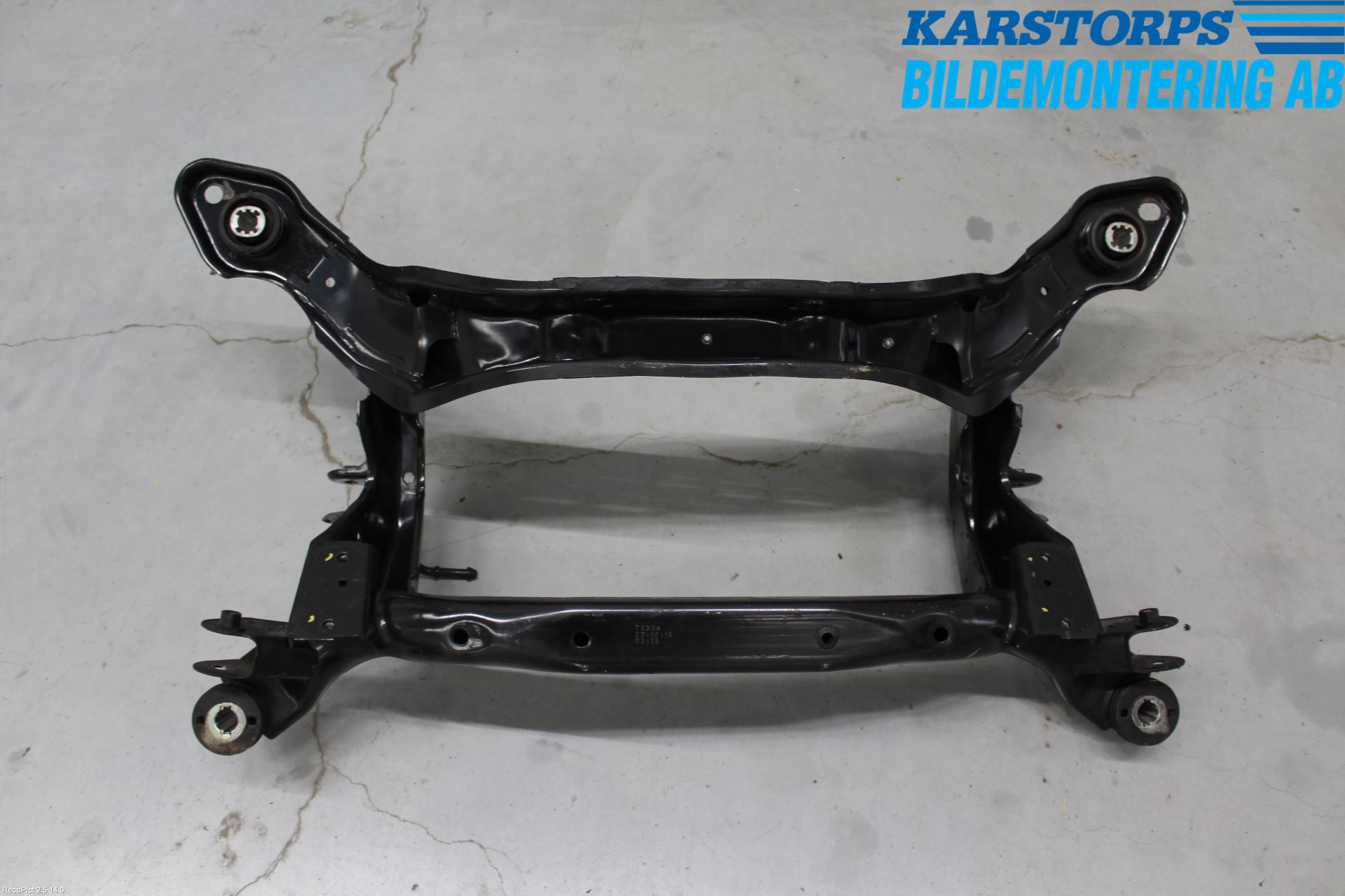 Volvo V60 14-18 Bakaxelbalk