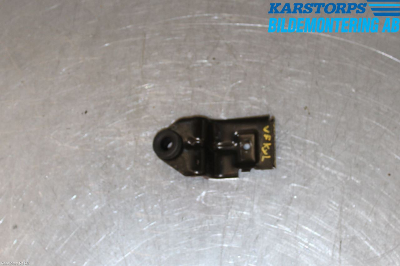 Cadillac DEVILLE Kylarfäste-Ram-Balk