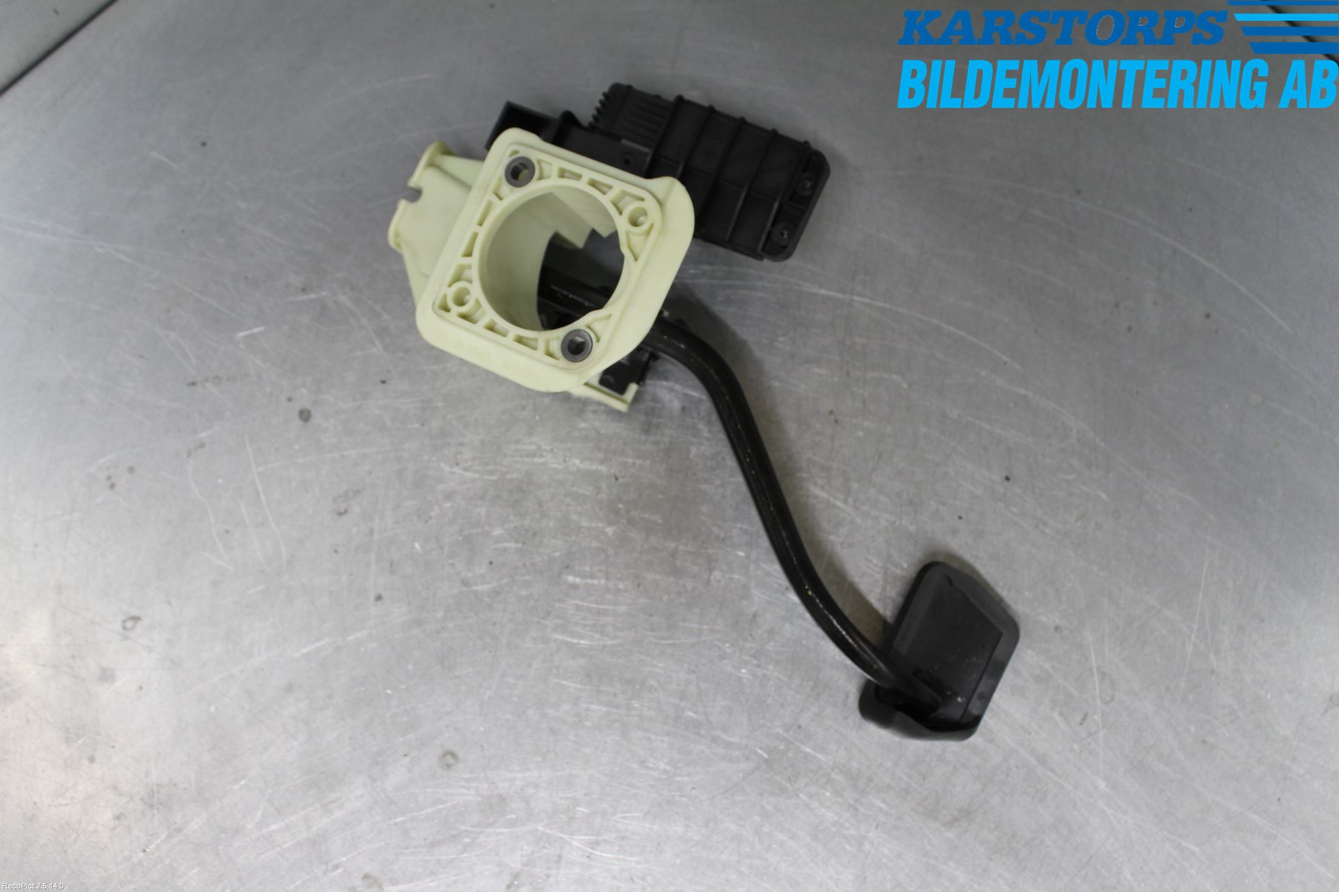 BMW 5 F10/F11/F18 09-17 Bromspedal