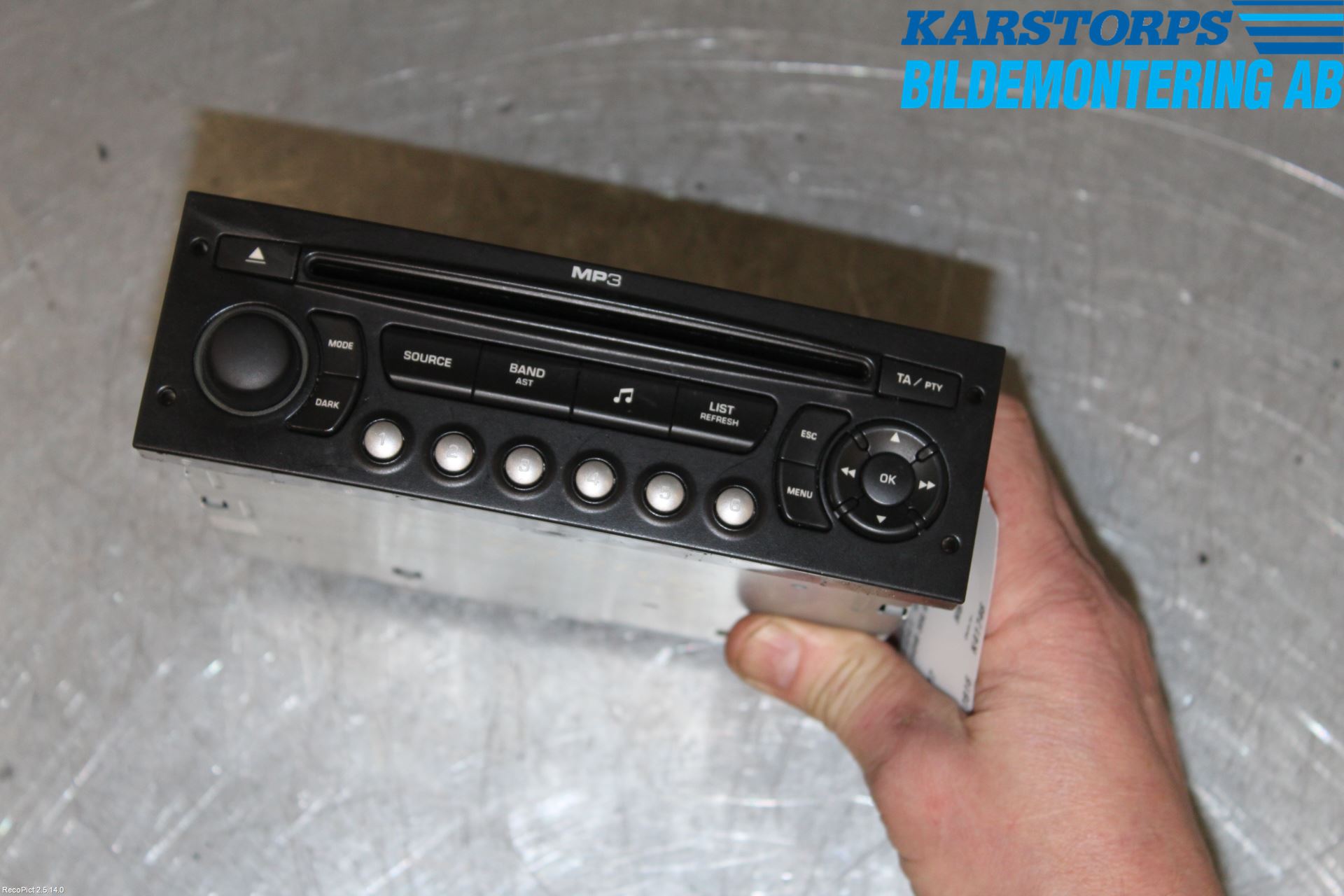 Citroen C4 I   05-10 Cd Radio - Multimediapanel