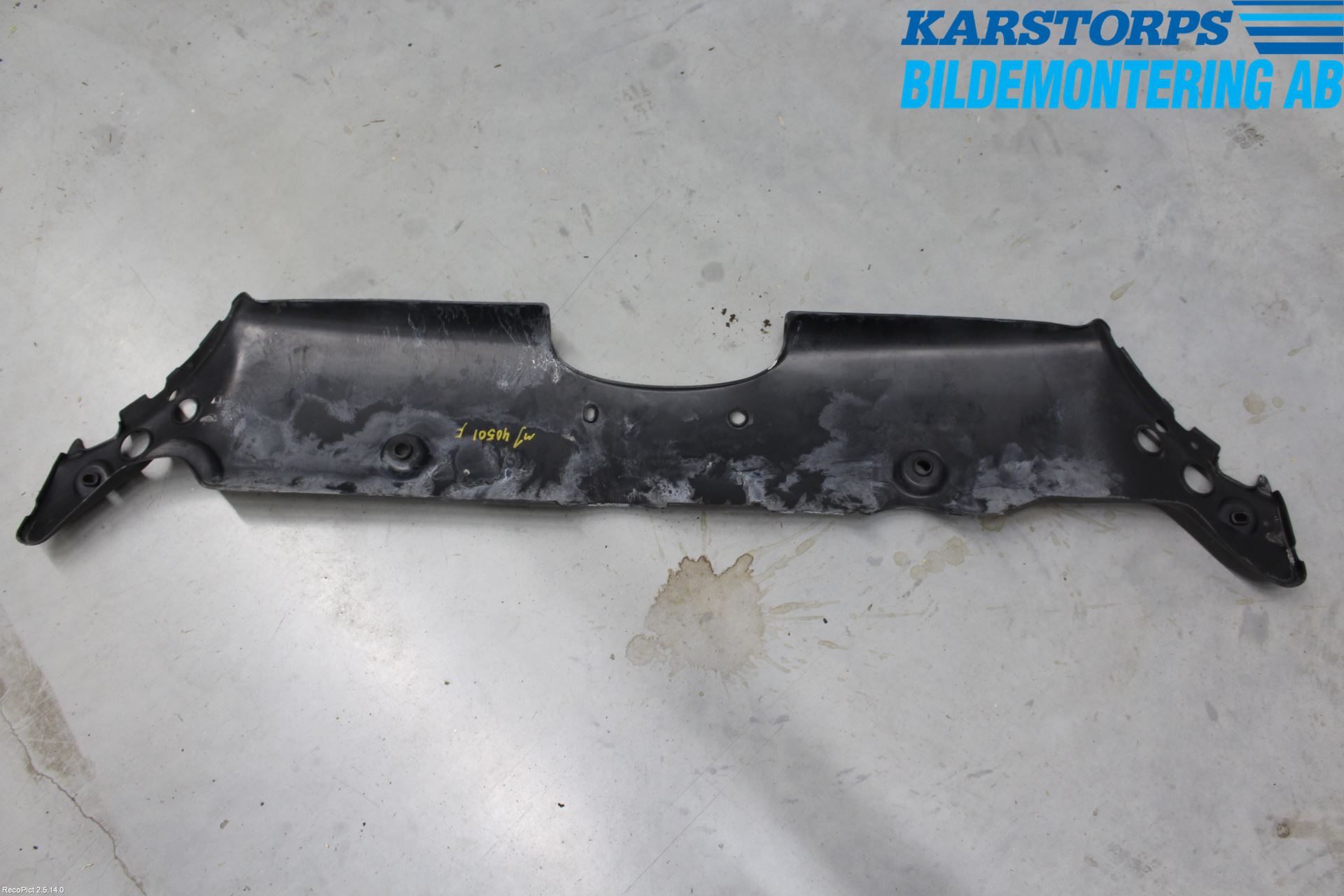 Cadillac DEVILLE Täckplast Front