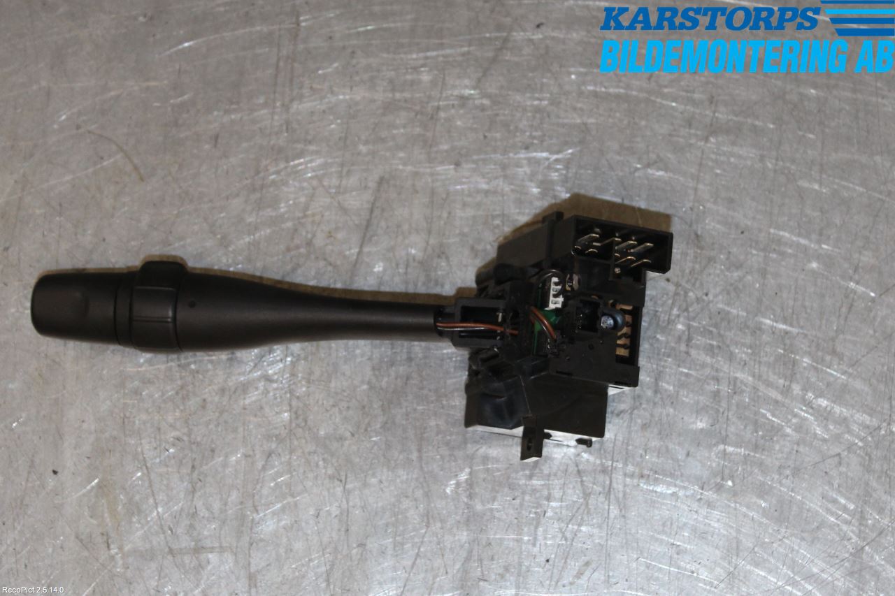 Nissan ALMERA    00-06 Spak Torkar-Spolomk