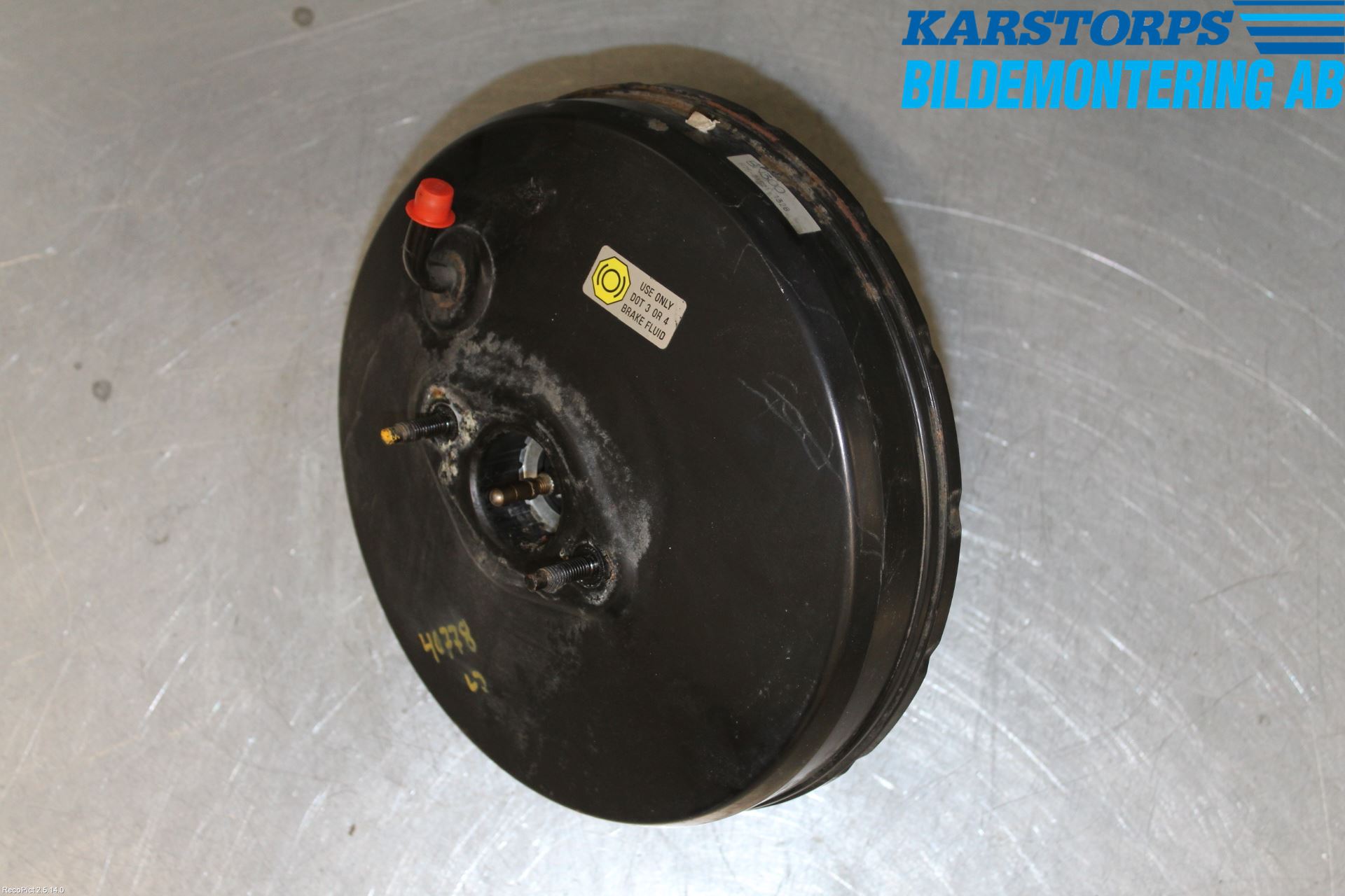 Nissan ALMERA    00-06 Bromsservo