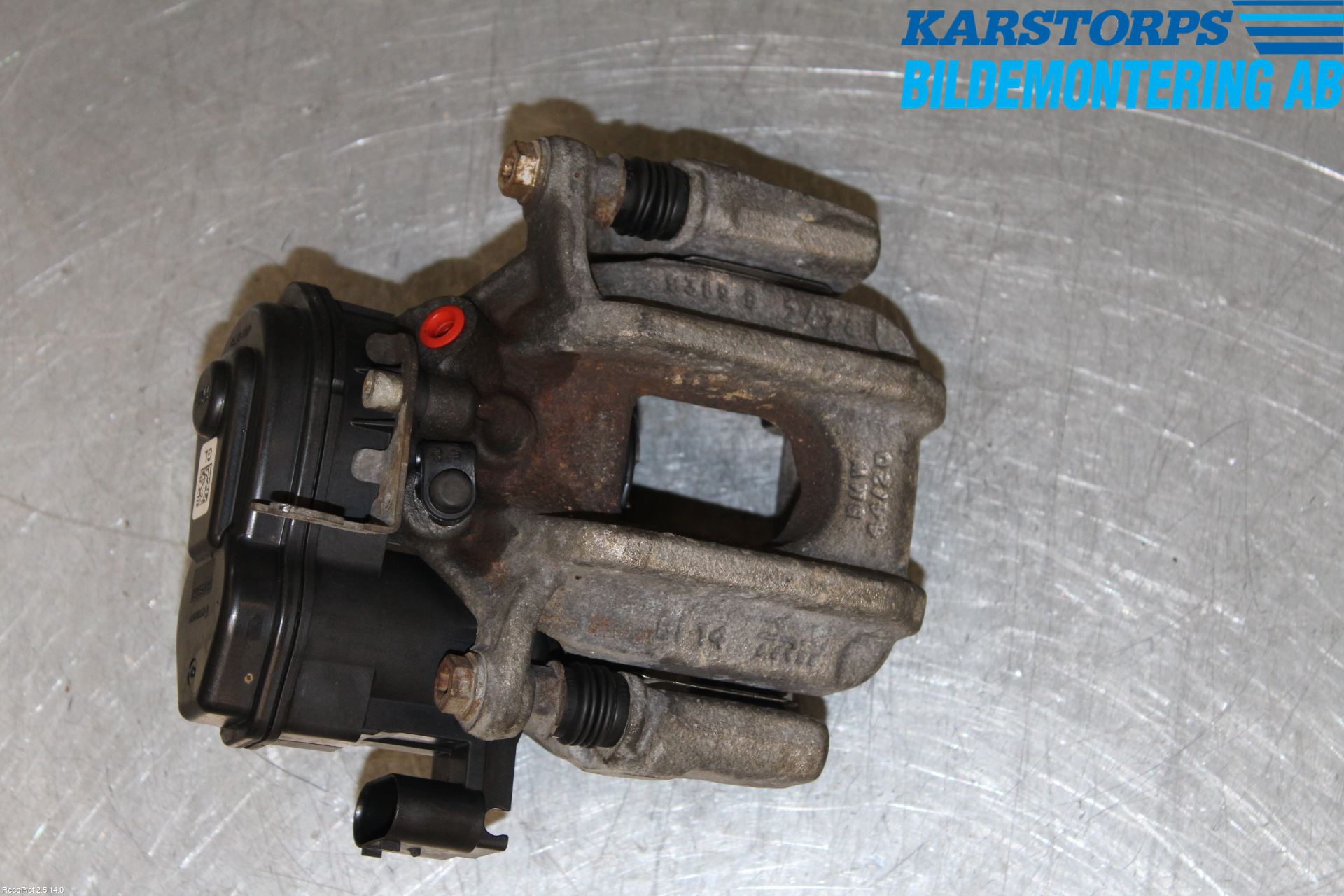 BMW 5 F10/F11/F18 09-17 Bromsok Bak Vänster