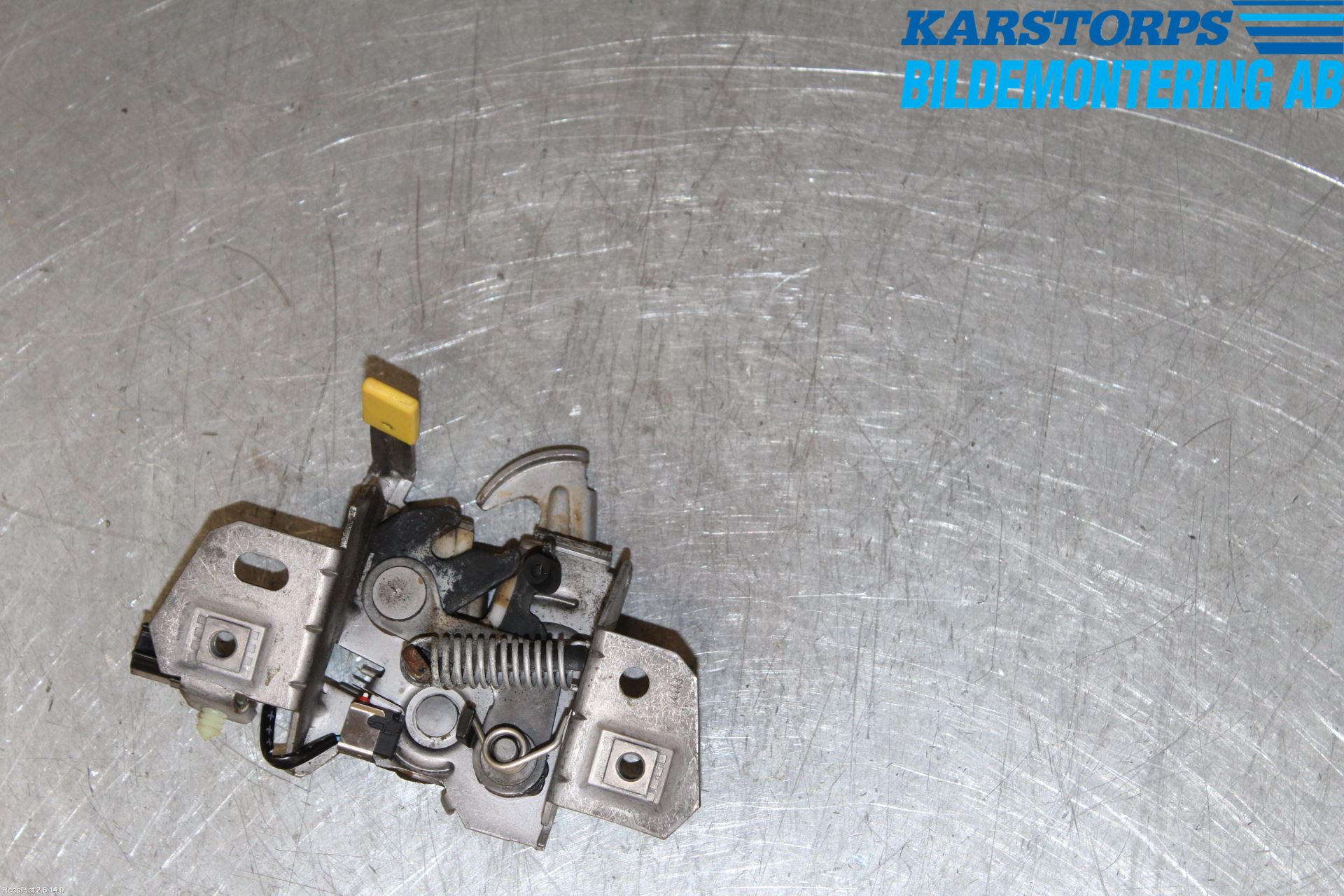 Volvo S40 04-07 Huvlås