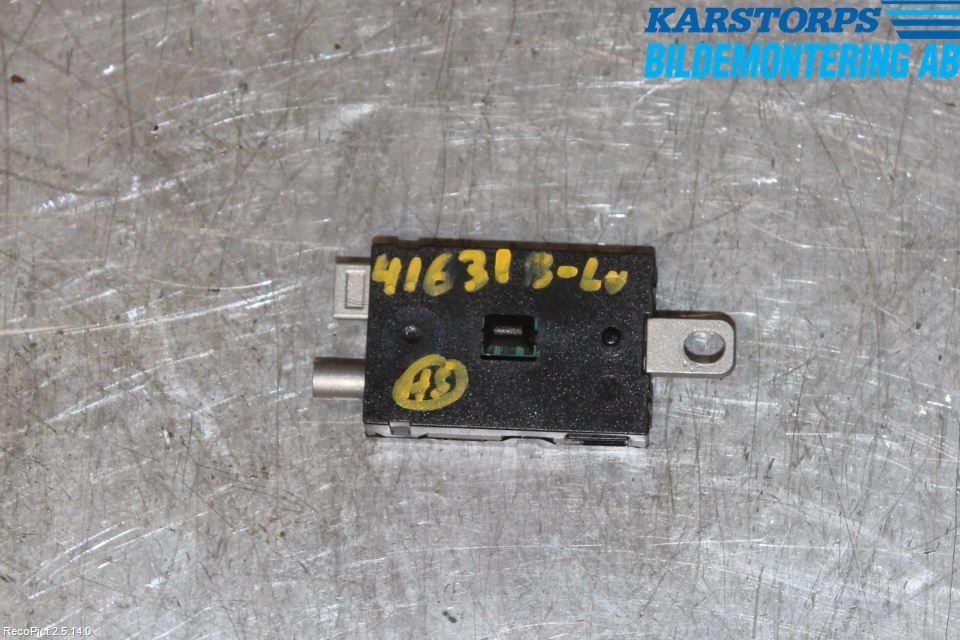 Volvo V60 11-13 Antennförstärkare