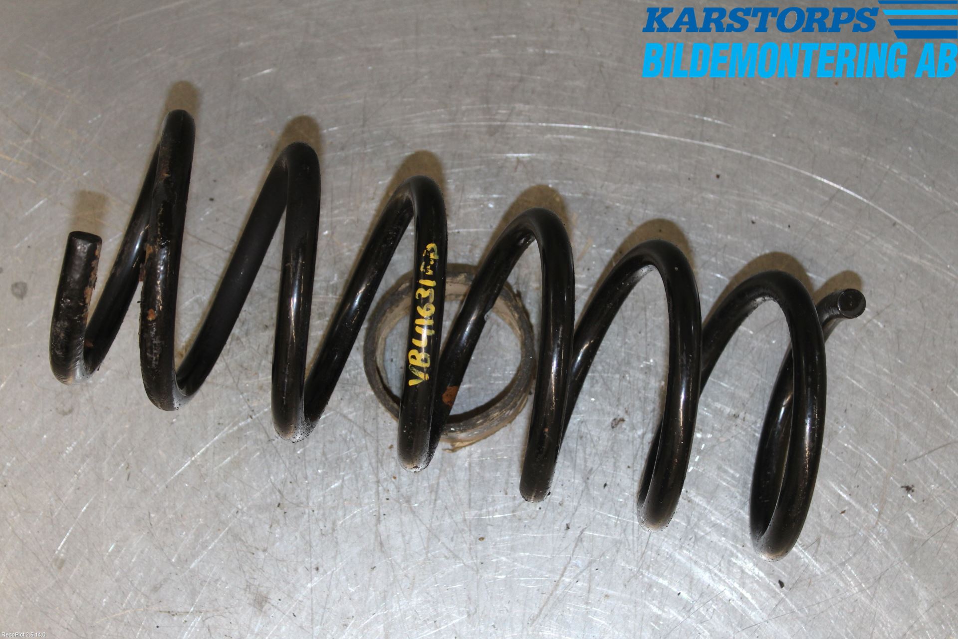 Volvo V60 11-13 Fjäder Bak