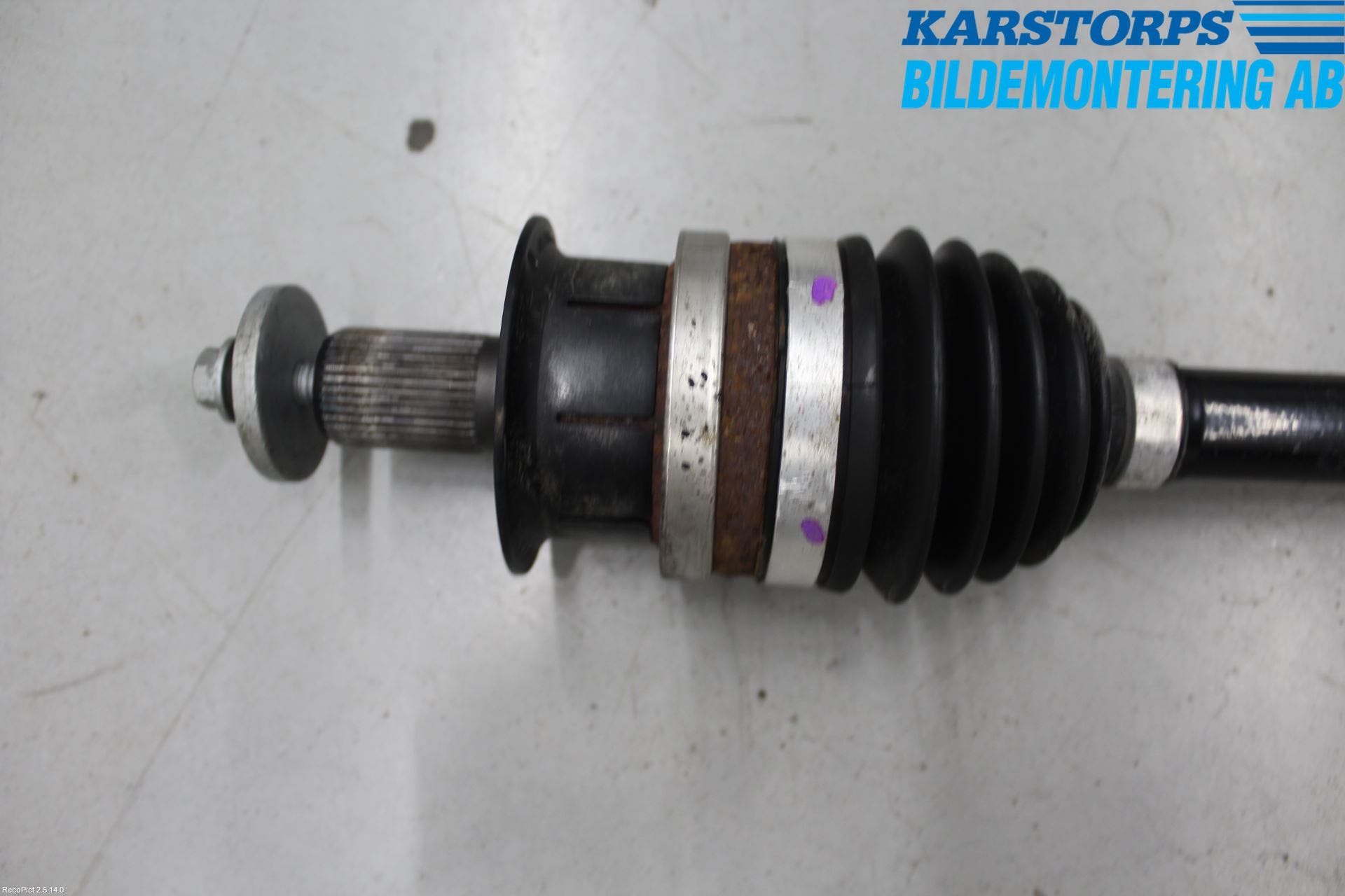 Volvo V70 14-16 Drivaxel Bak Höger