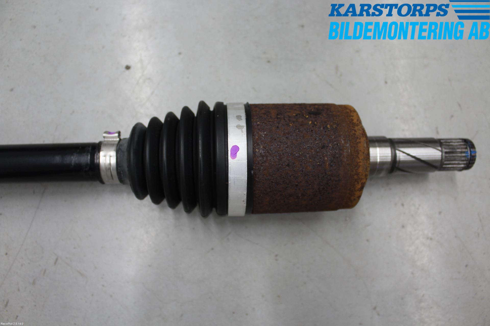 Volvo V70 14-16 Drivaxel Bak Höger