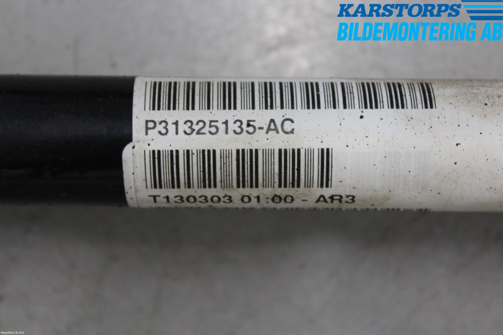 Volvo V60 11-13 Drivaxel Bak Vänster