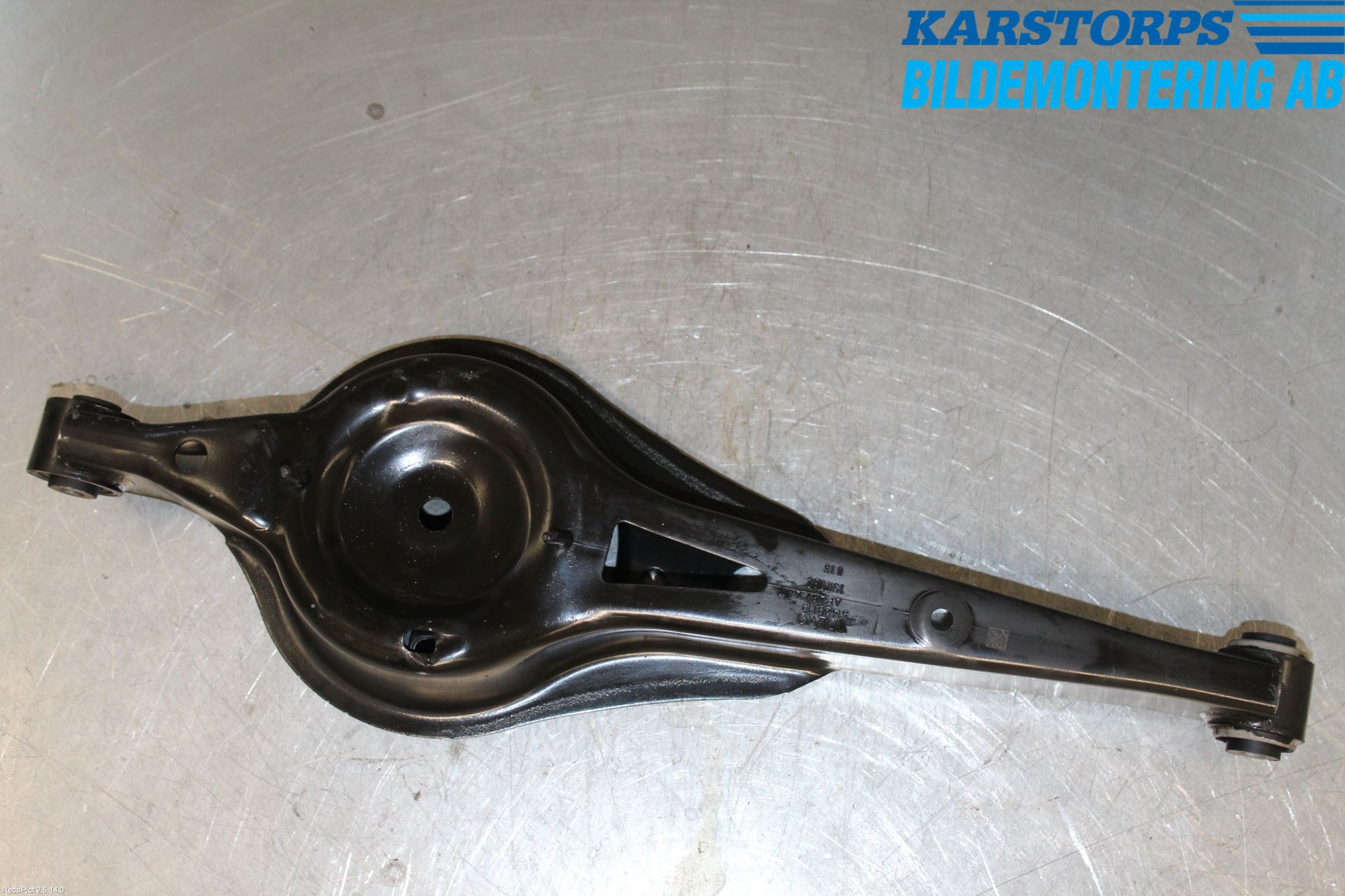 Volvo V70 14-16 Bärarm Bak Höger