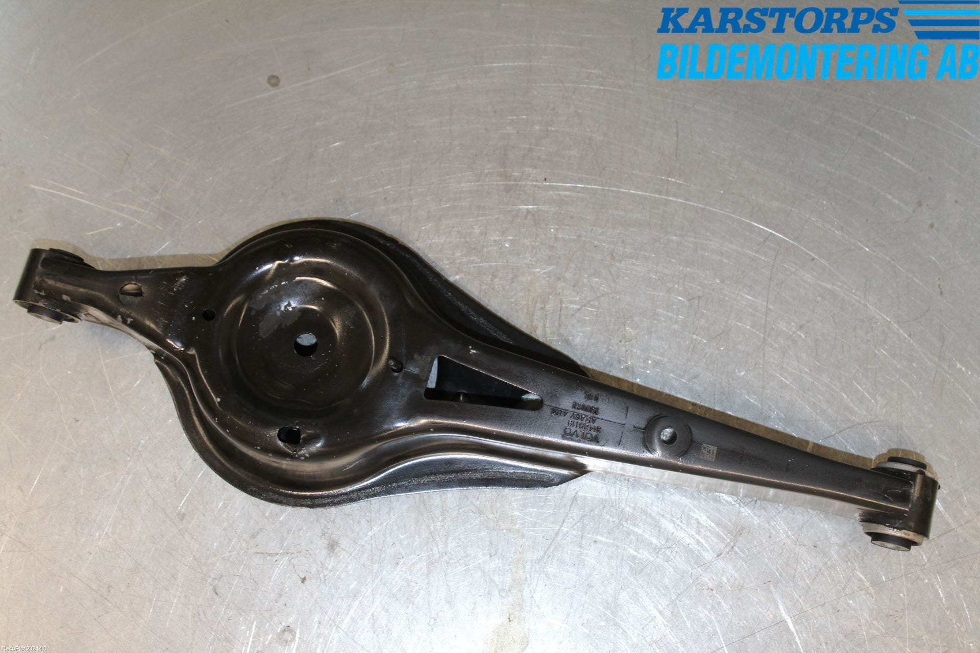 Volvo V70 14-16 Bärarm Bak Vänster