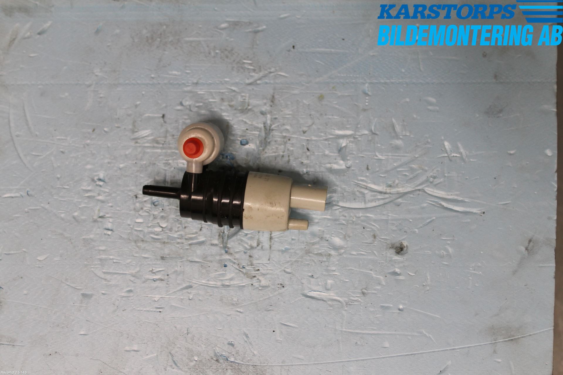 Mercedes-Benz MB C-KLASS (W205) 14-21 Spolarpump Vindruta