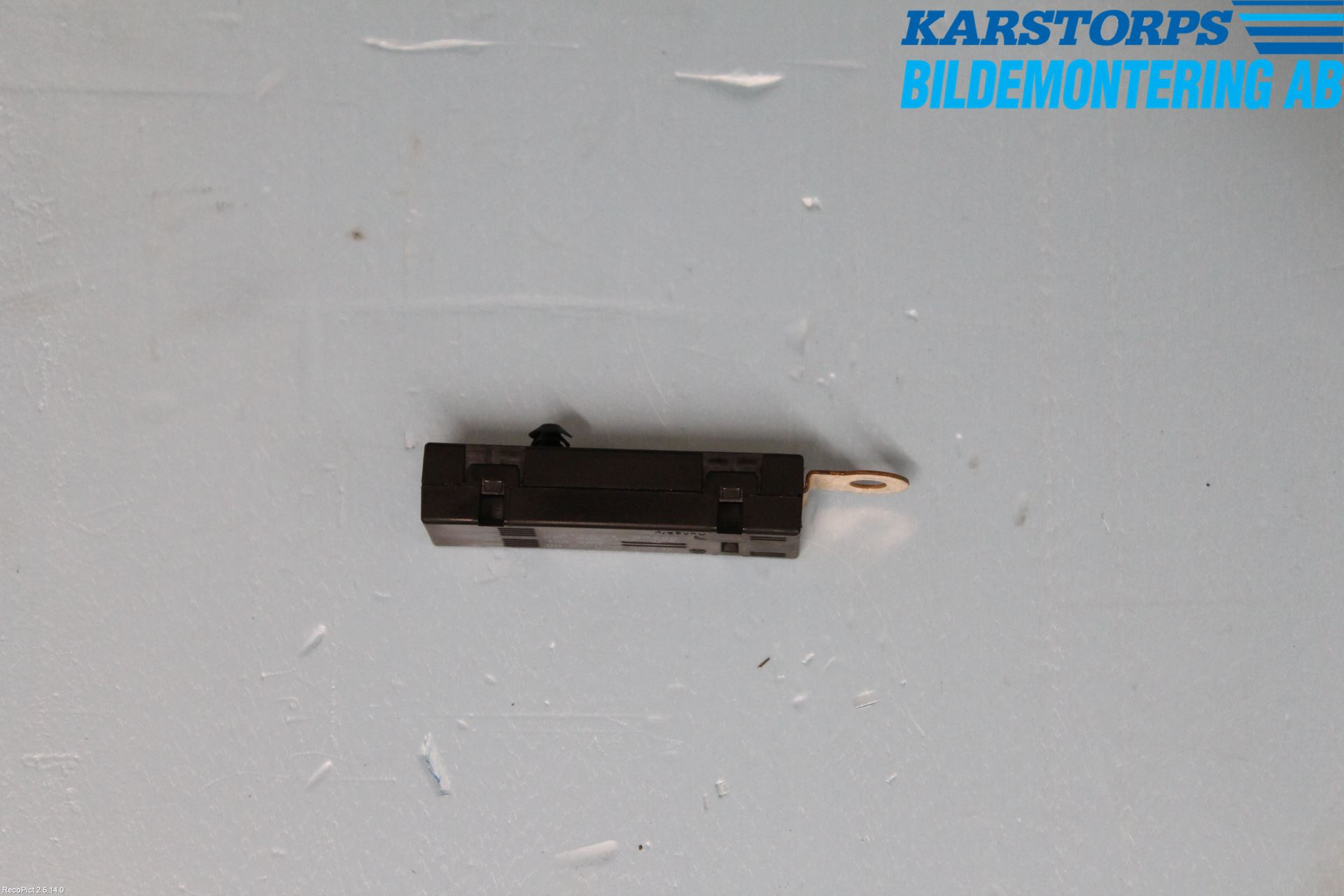 Mercedes-Benz MB C-KLASS (W205) 14-21 Antenn