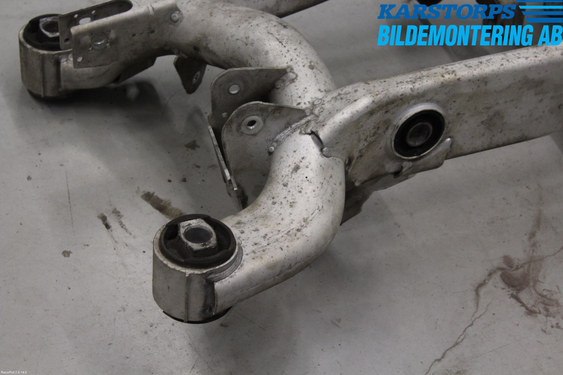 BMW 5 E39 95-04 Bakaxelbalk