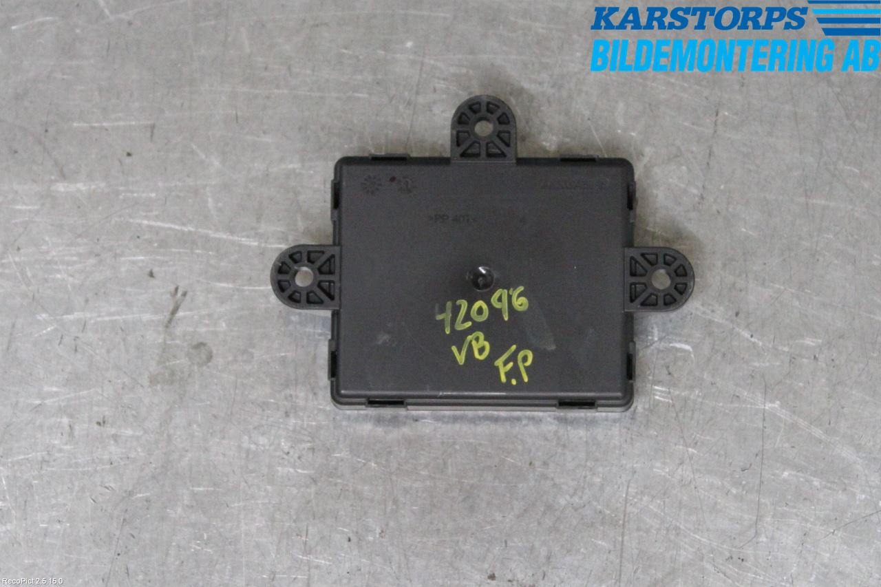 Volvo S60 14-18 Styrenhet Dörr