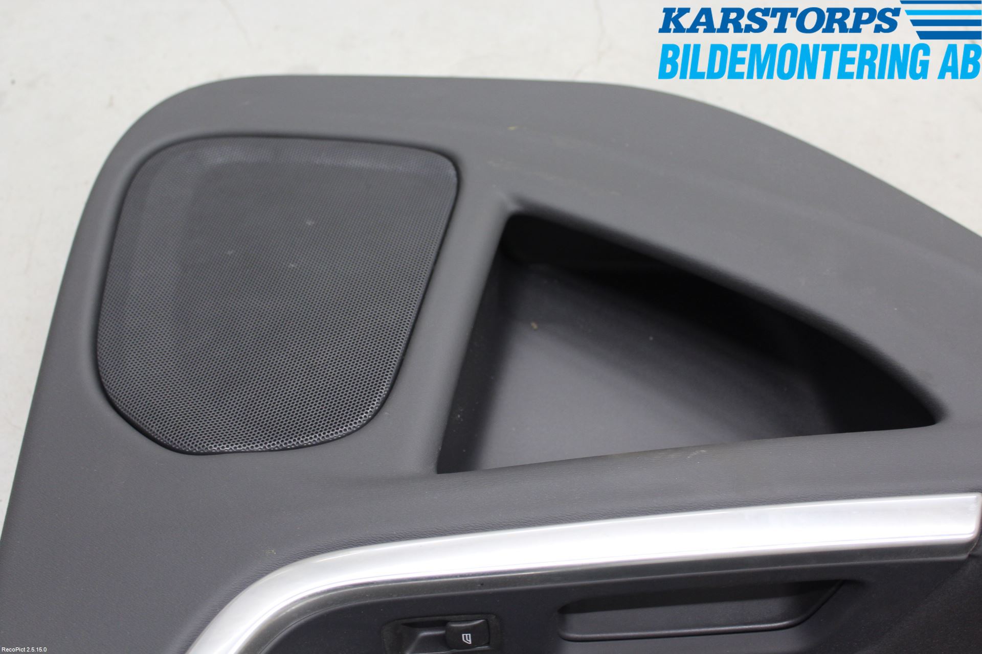 Volvo S60 14-18 Dörrklädsel Vä