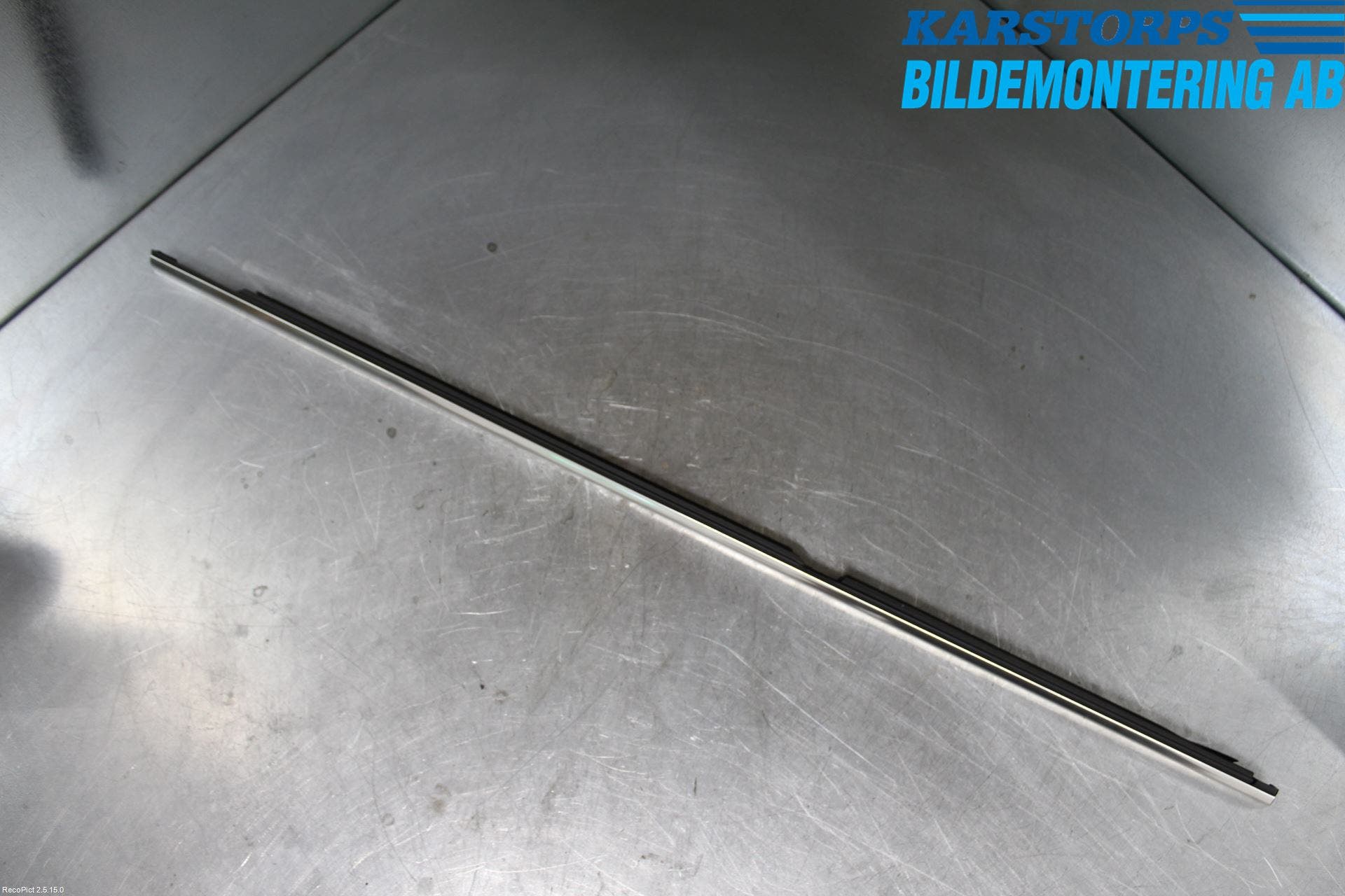 Mercedes-Benz MB C-KLASS (W205) 14-21 Dörr Dekorlist Bak Vä