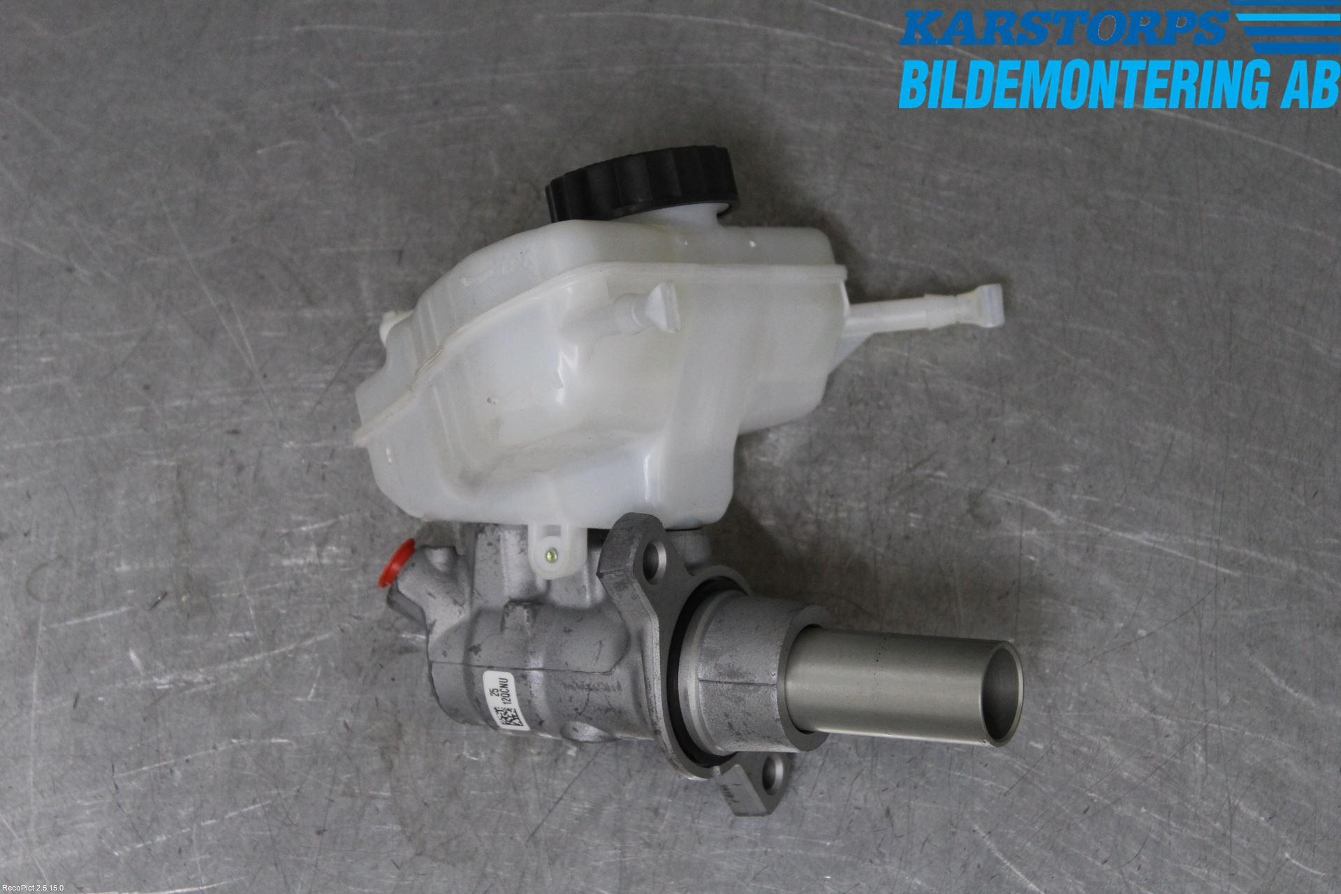 Mercedes-Benz MB C-KLASS (W205) 14-21 Broms Huvudcylinder