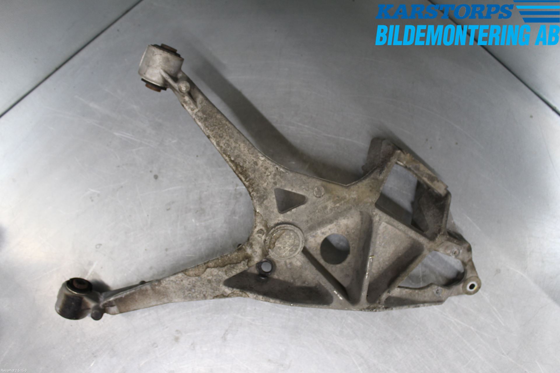 Cadillac DEVILLE Bärarm Bak Vänster