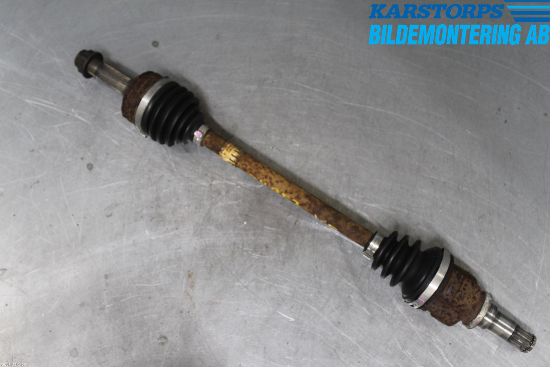 Toyota AYGO 06-14 Drivaxel Fram Vänster