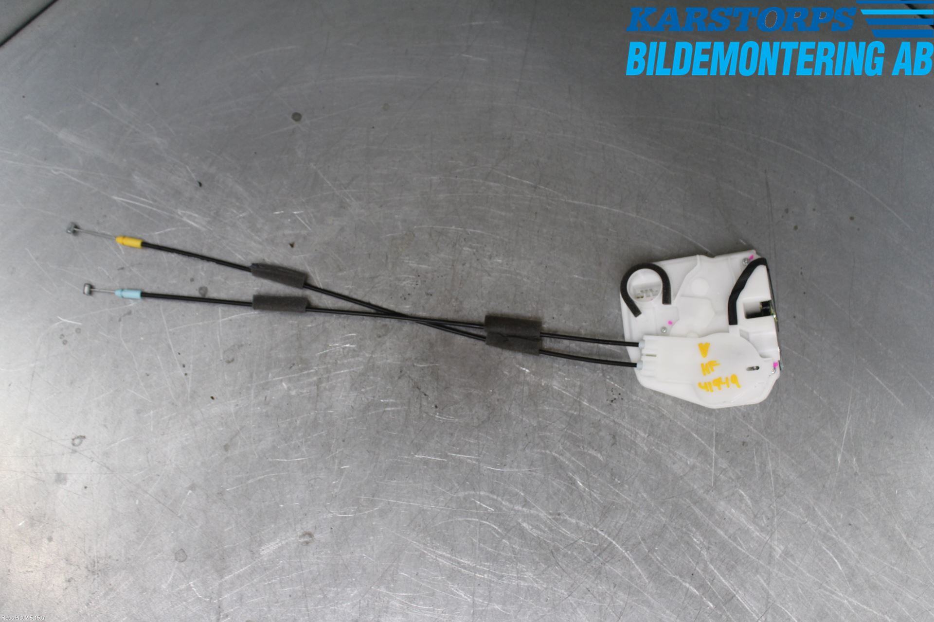 Mitsubishi L200 16-23 Låskista-Dörrlås