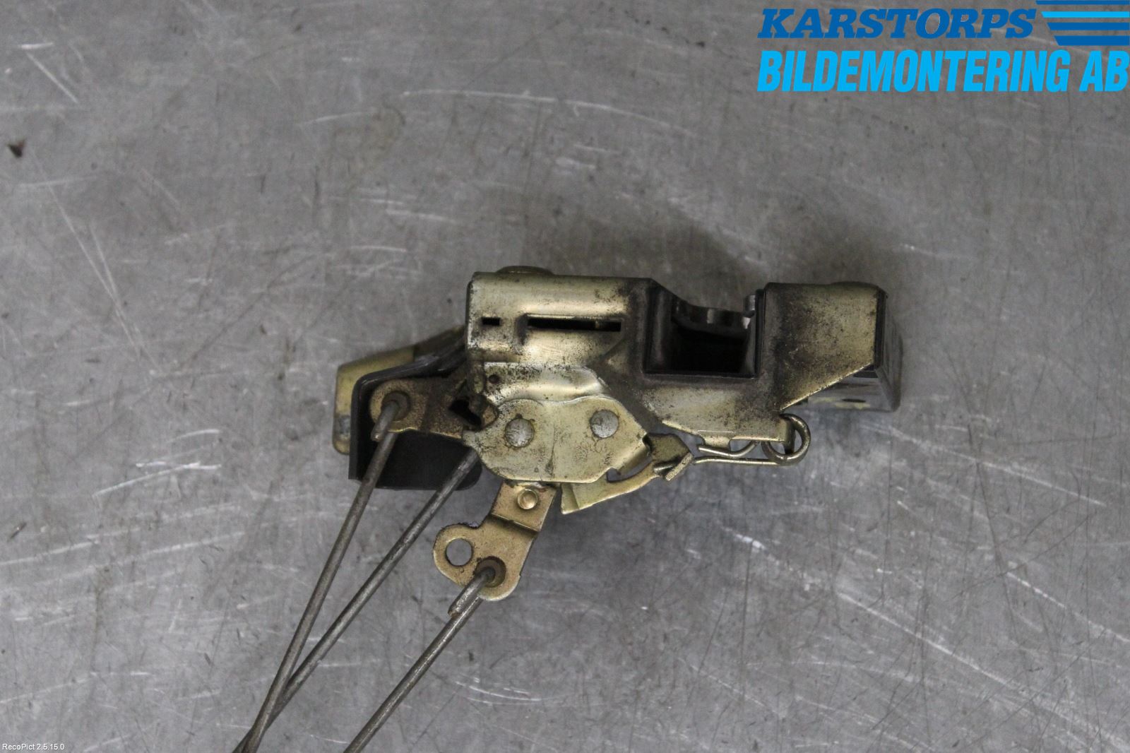 BMW 3 E30 83-94 Låskista-Dörrlås