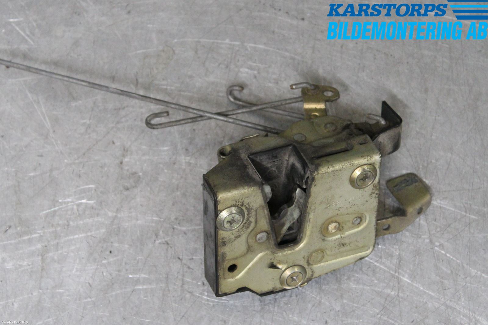 BMW 3 E30 83-94 Låskista-Dörrlås