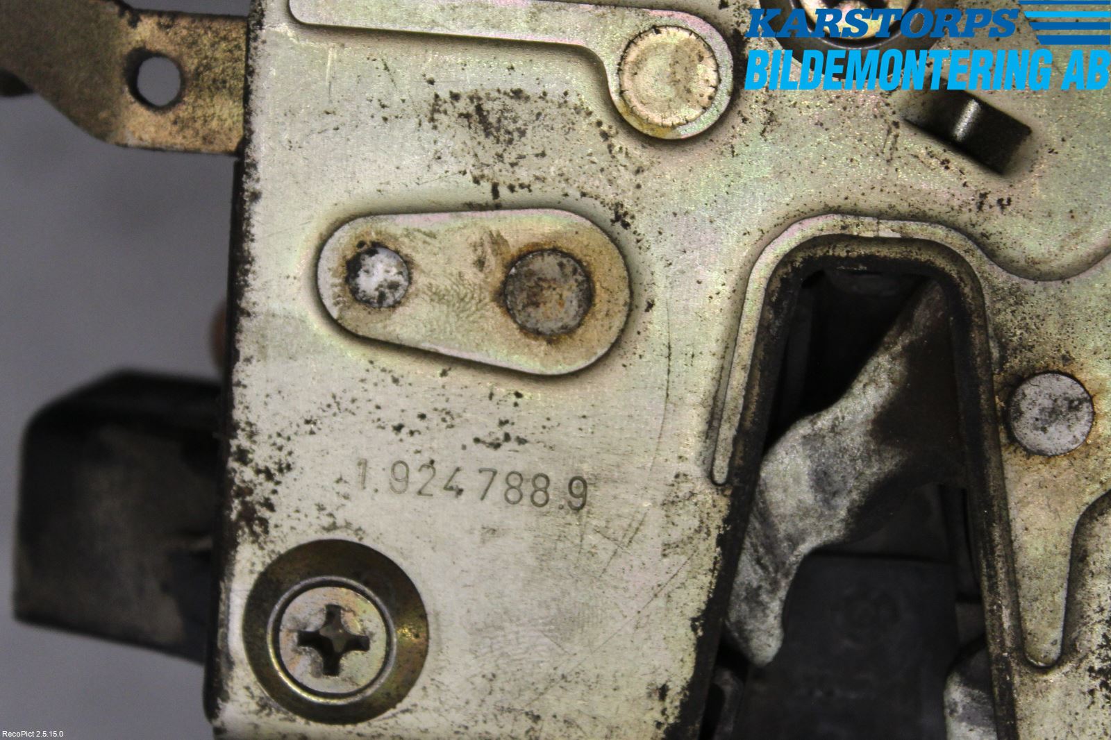 BMW 3 E30 83-94 Låskista-Dörrlås