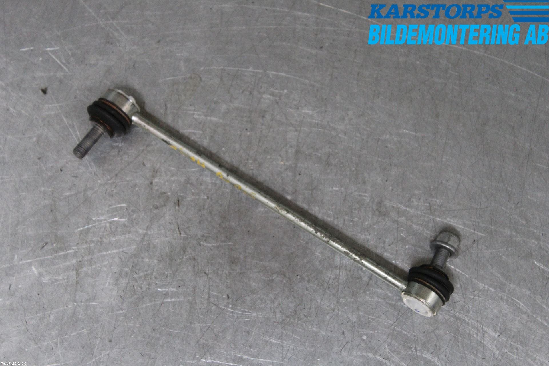 Renault CLIO IV 12-16 Momentstag Fram