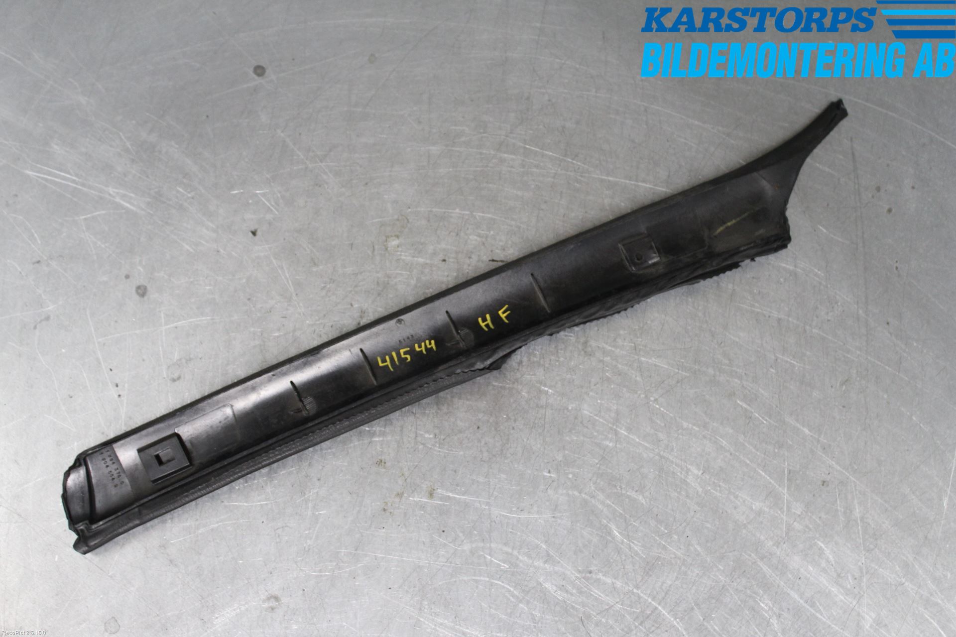 BMW 3 E30 83-94 Inr Plastd A-B-C Stolpe