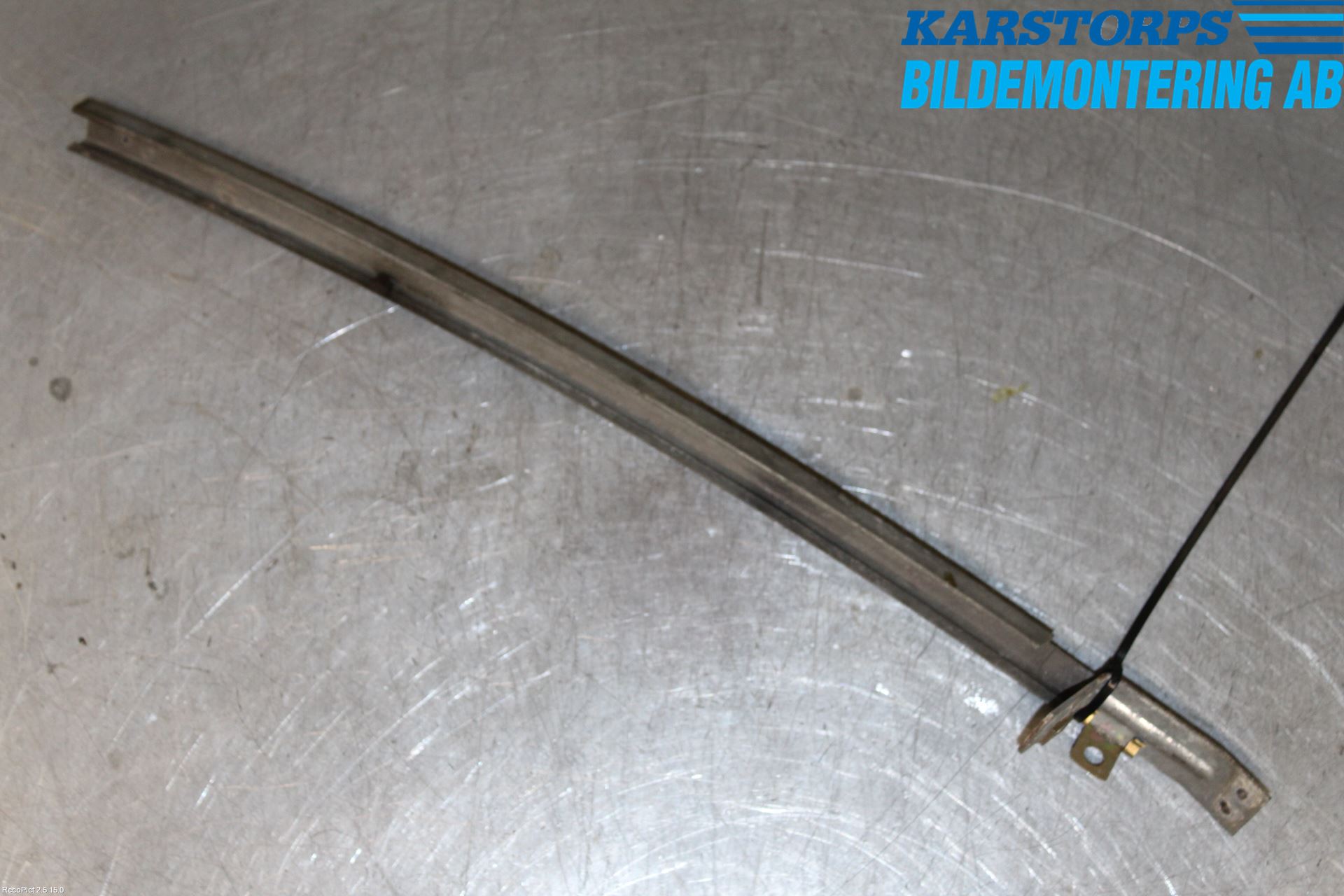 BMW 3 E30 83-94 Dörruteram