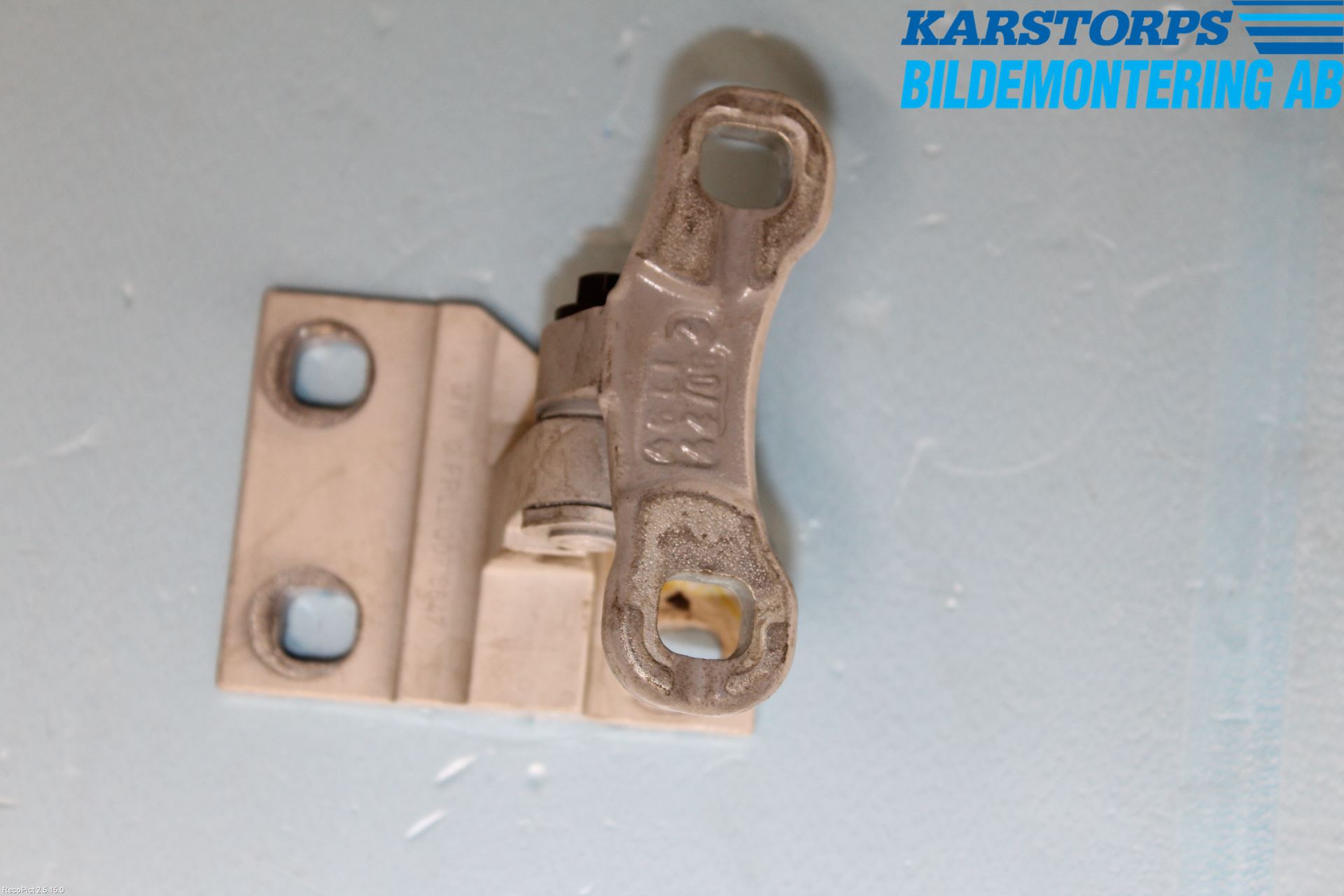 Volvo C30 07-10 Dörrgångjärn