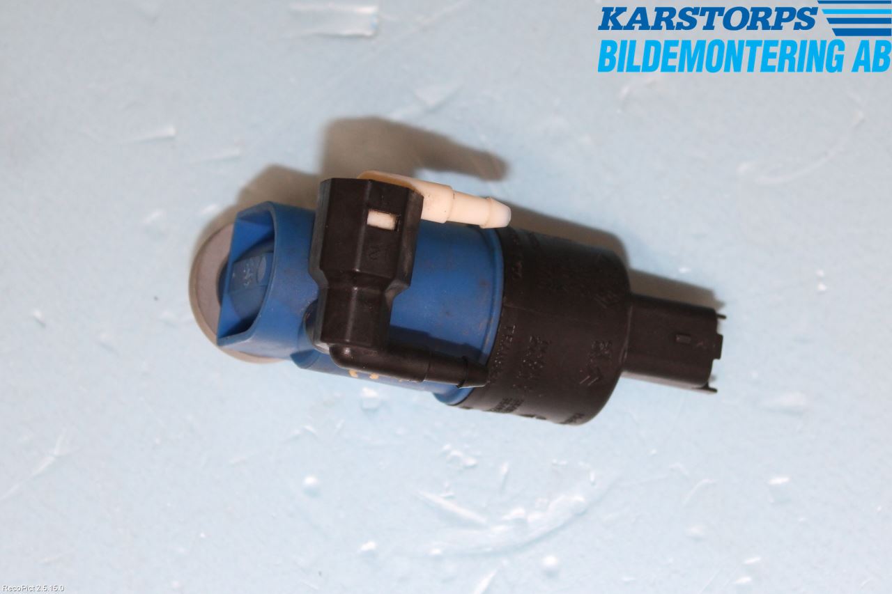 Renault CLIO III  09-12 Spolarpump Högtryck