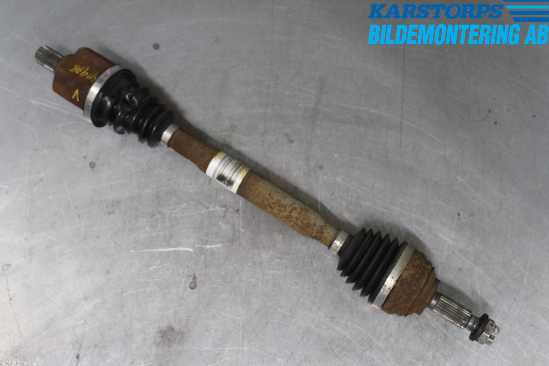 Renault CLIO III  09-12 Drivaxel Fram Vänster