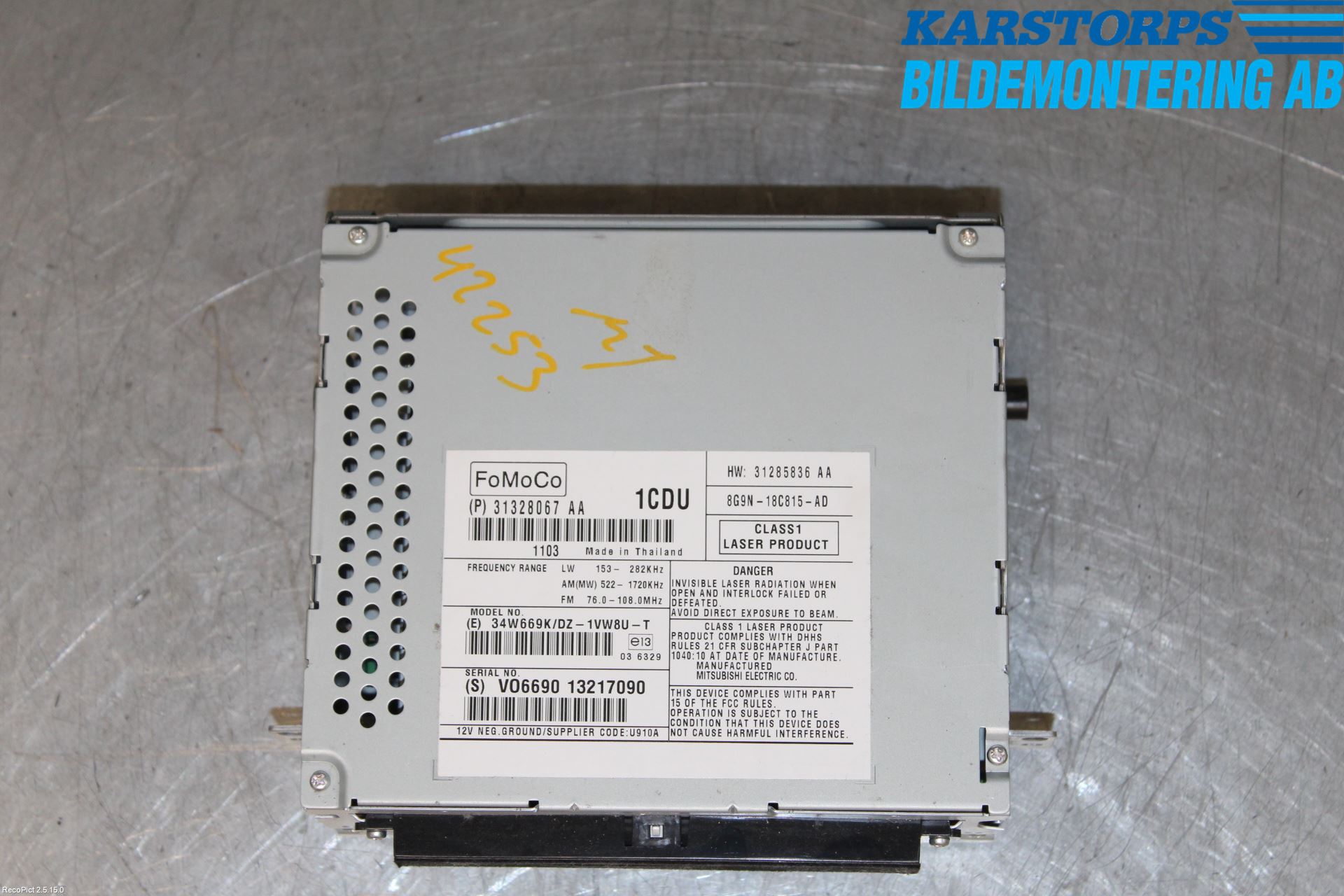 Volvo XC70 08-13 Cd Radio - Multimediapanel