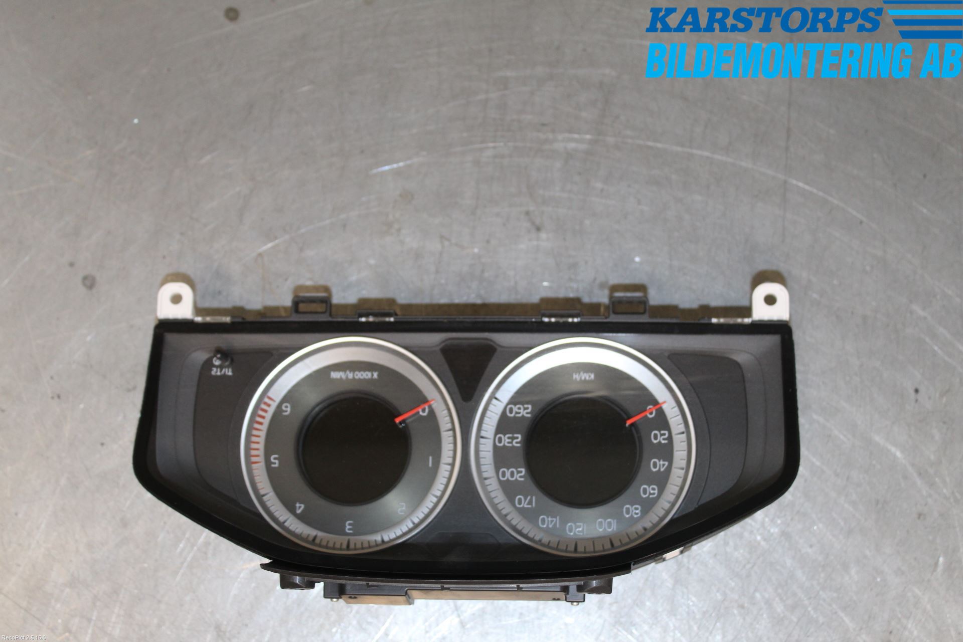 Volvo XC70 08-13 Instrument Komb