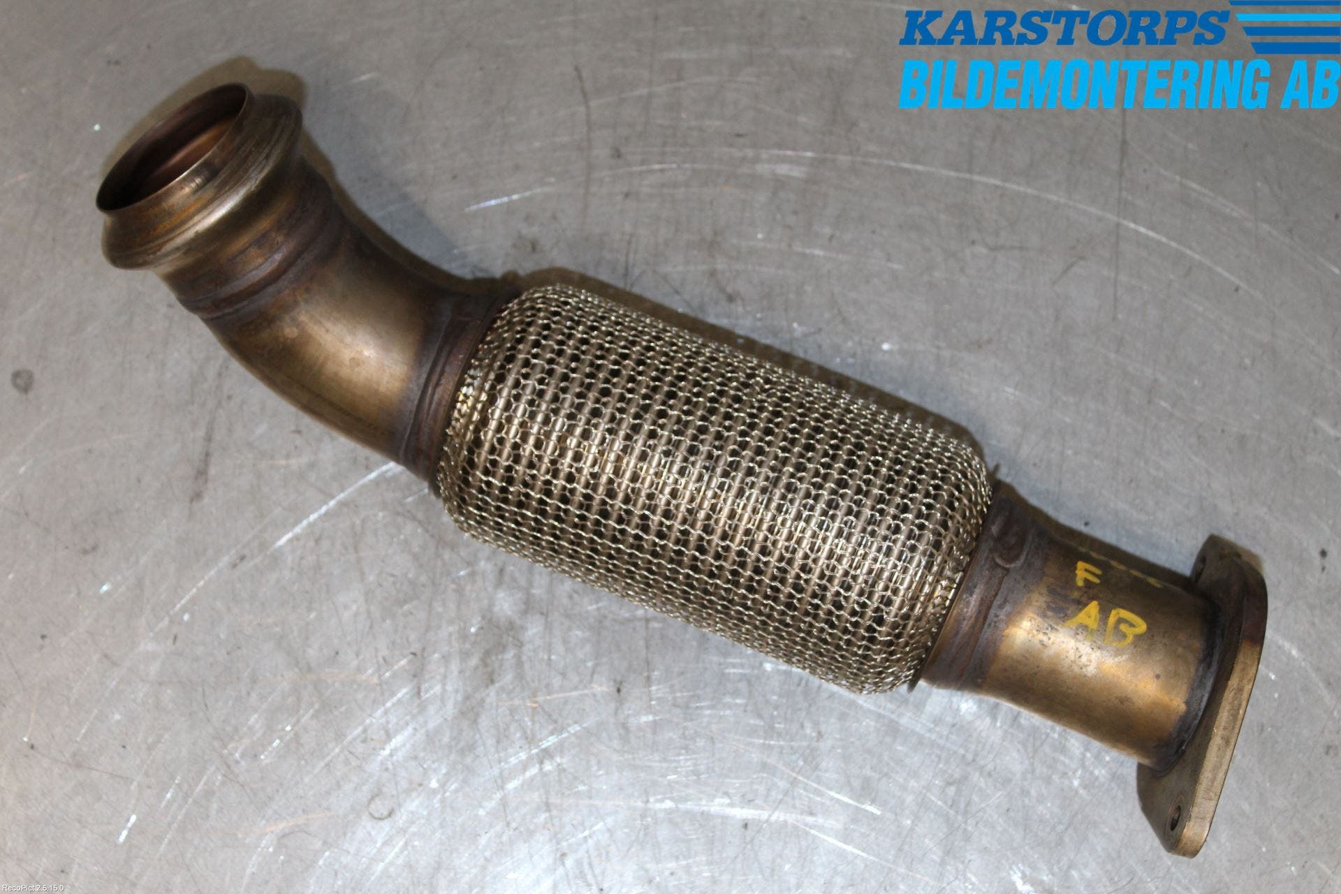 Mercedes-Benz MB A-KLASS (W176) 13-18 Avgas Främre Rör