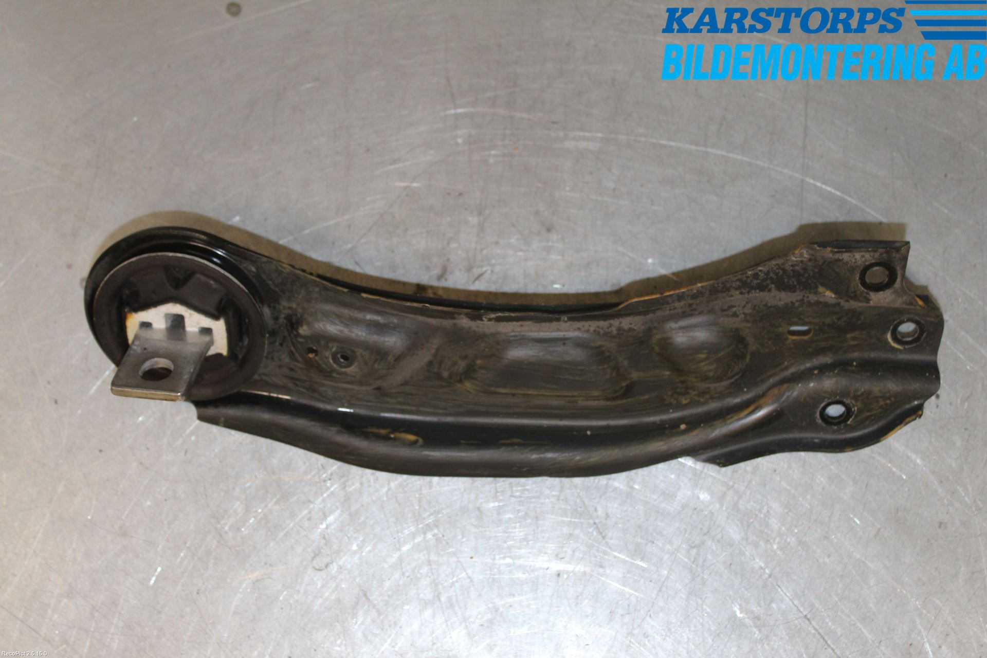 Mercedes-Benz MB A-KLASS (W176) 13-18 Bärarm Bak Höger