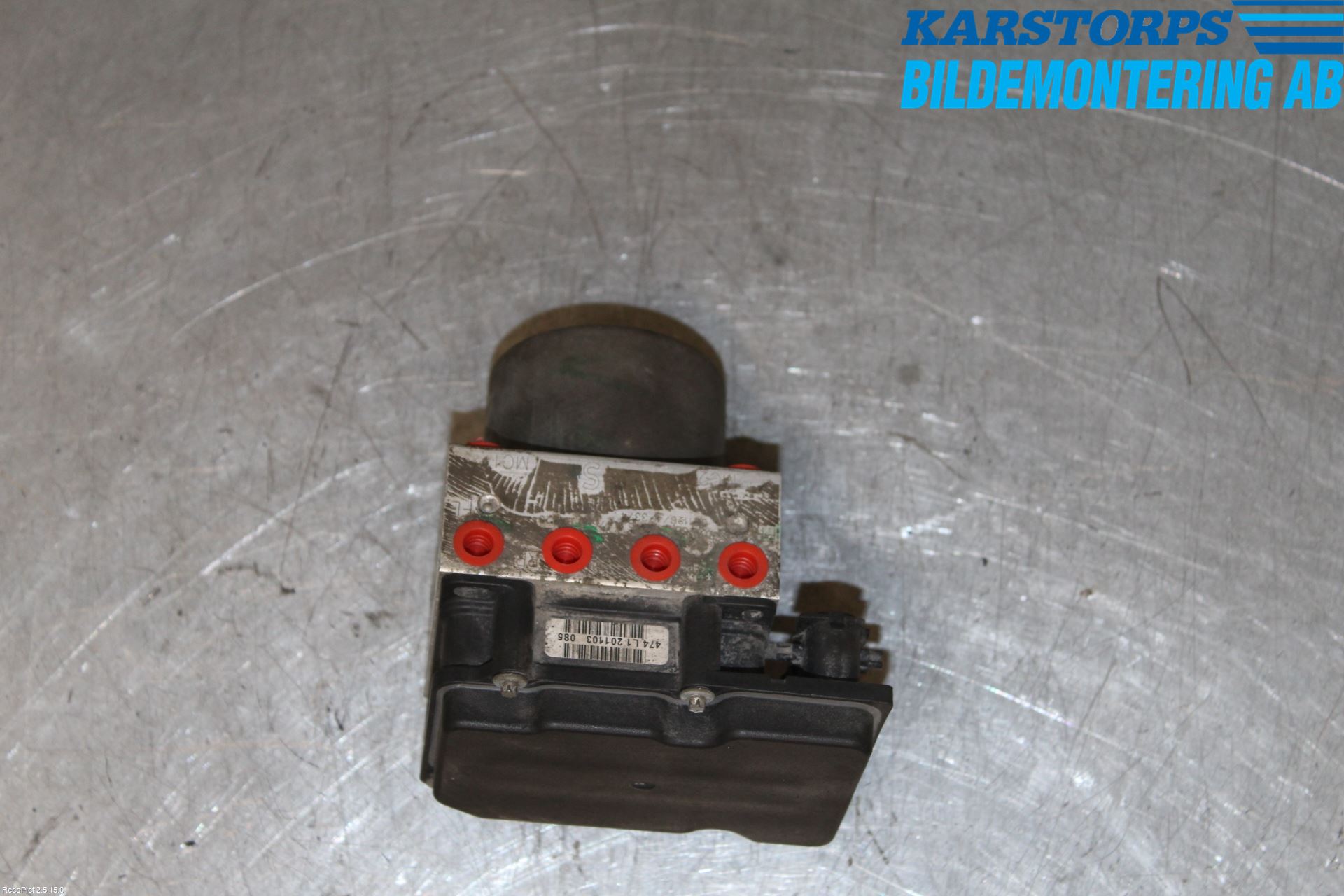 Nissan ALMERA    00-06 Abs Hydraulaggregat