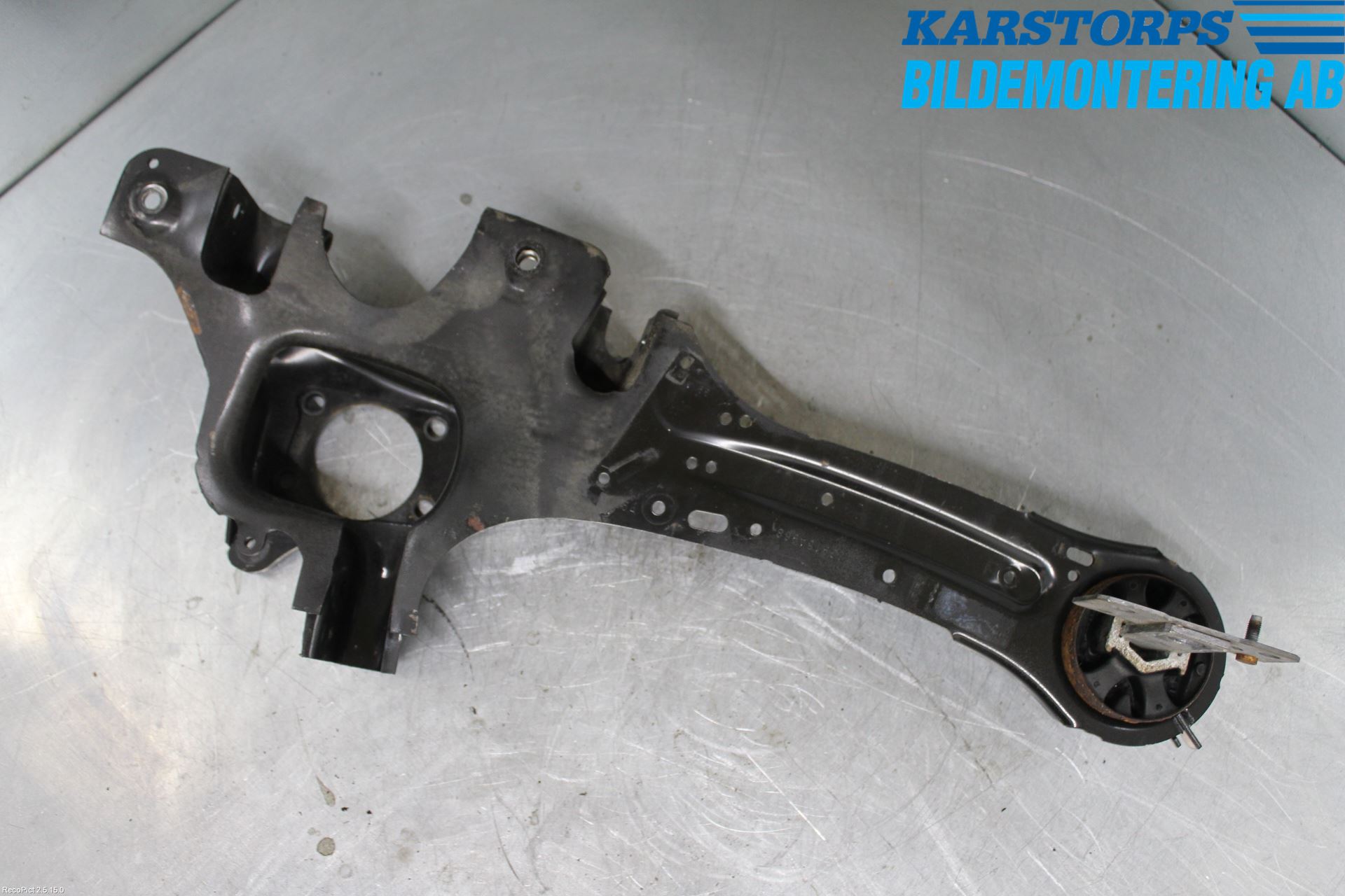 Volvo S60 11-13 Bärarm Bak Höger