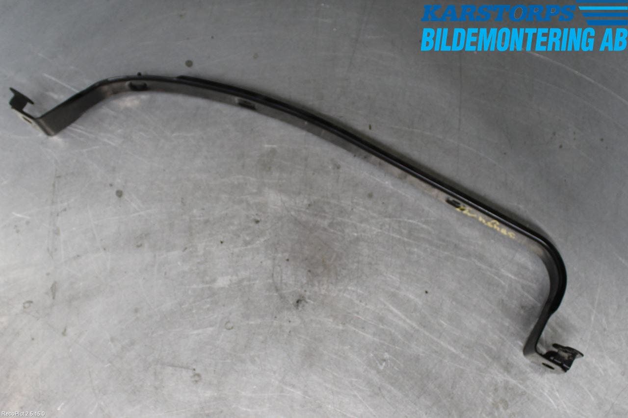 Volvo S60 11-13 Bränsletanksband