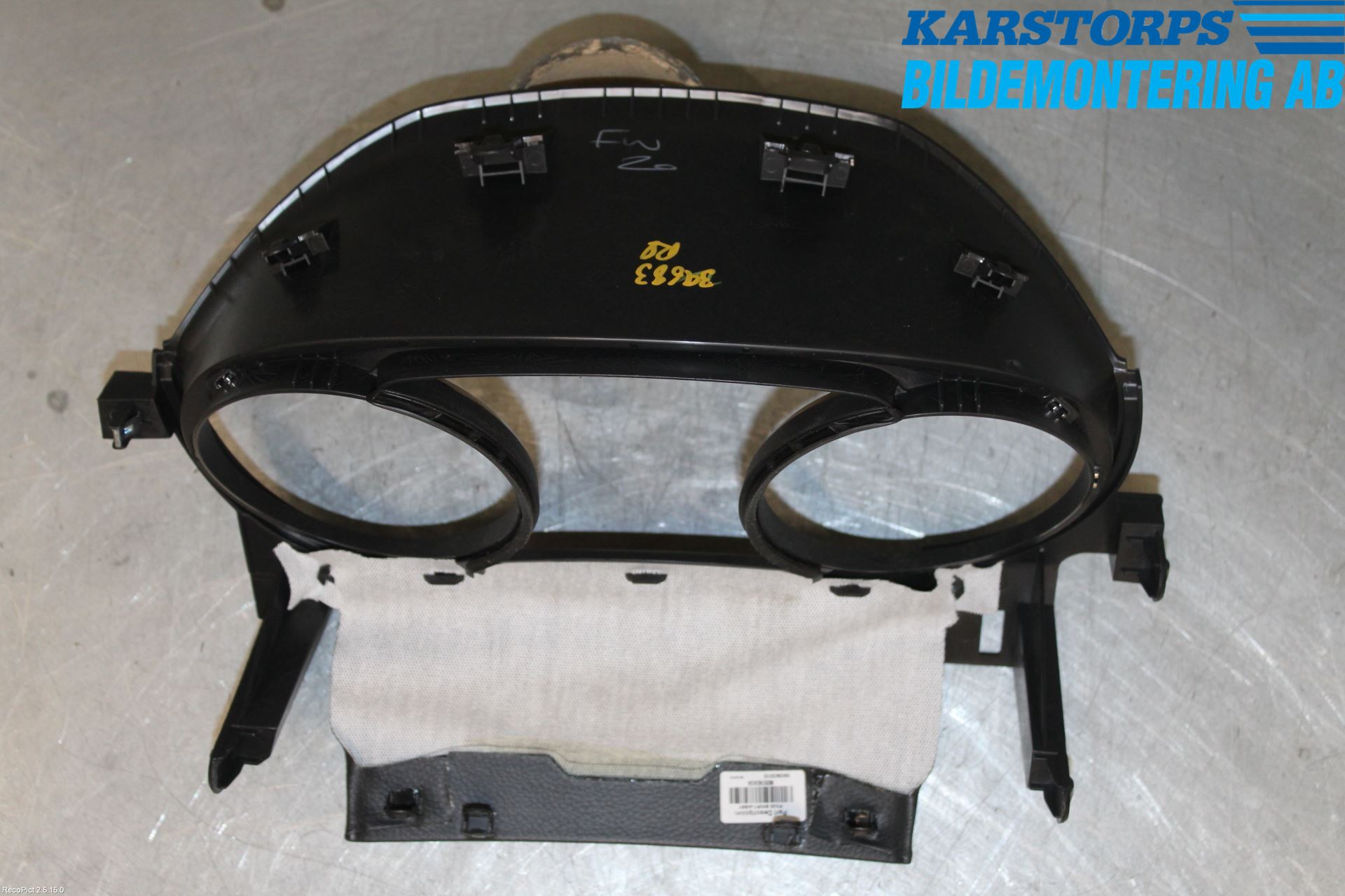 Nissan QASHQAI 14-17 Instrumentsarg