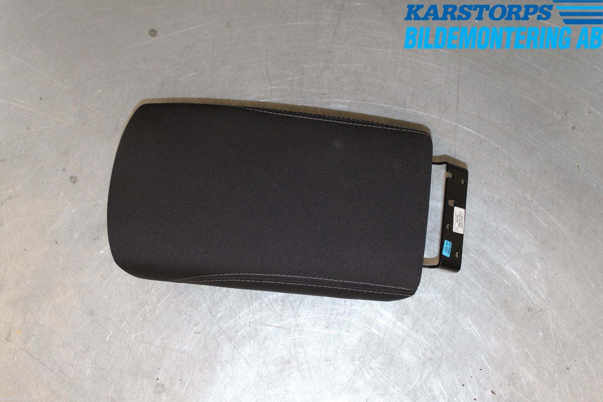 Nissan QASHQAI 14-17 Inredning Armstöd